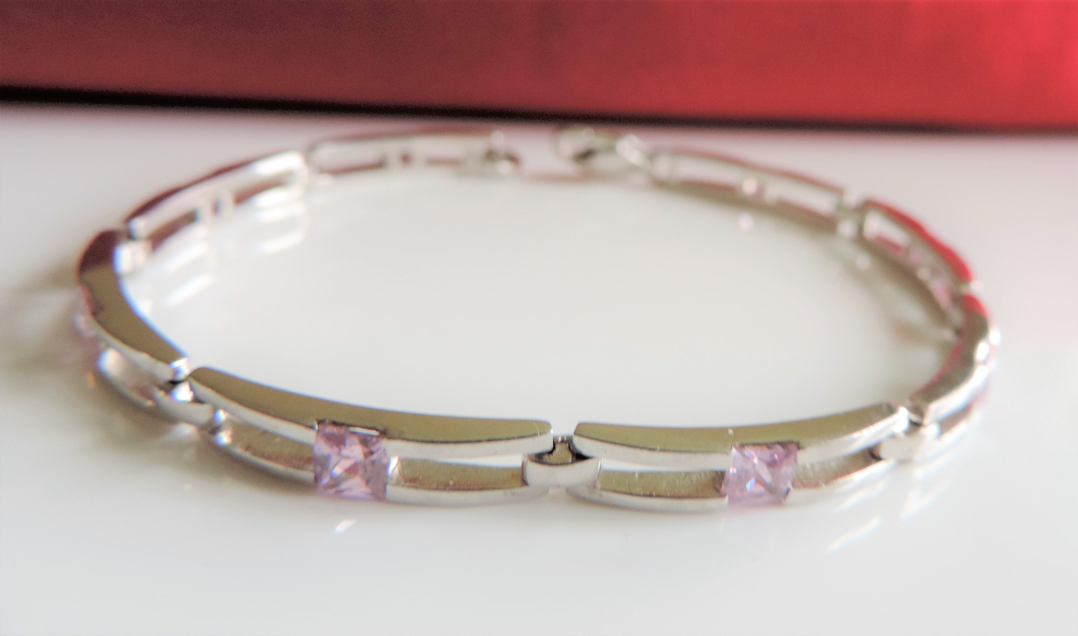 Sterling Silver 2.8 ct Pink Topaz Bar Bracelet with Gift Pouch
