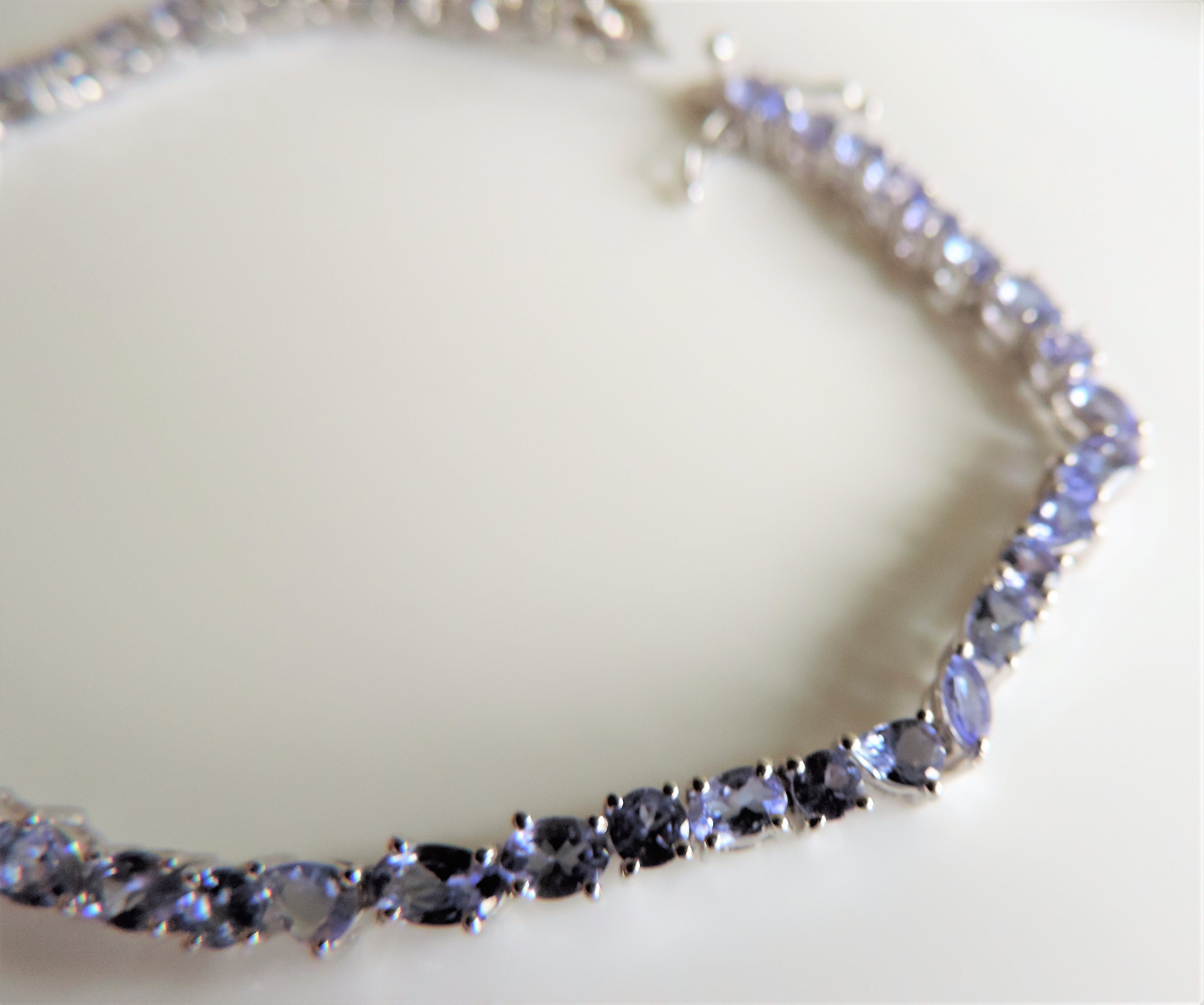 Sterling Silver 11Ct Multi Shaped Tanzanite Gemstone Bracelet New with Gift Box - Image 4 of 5