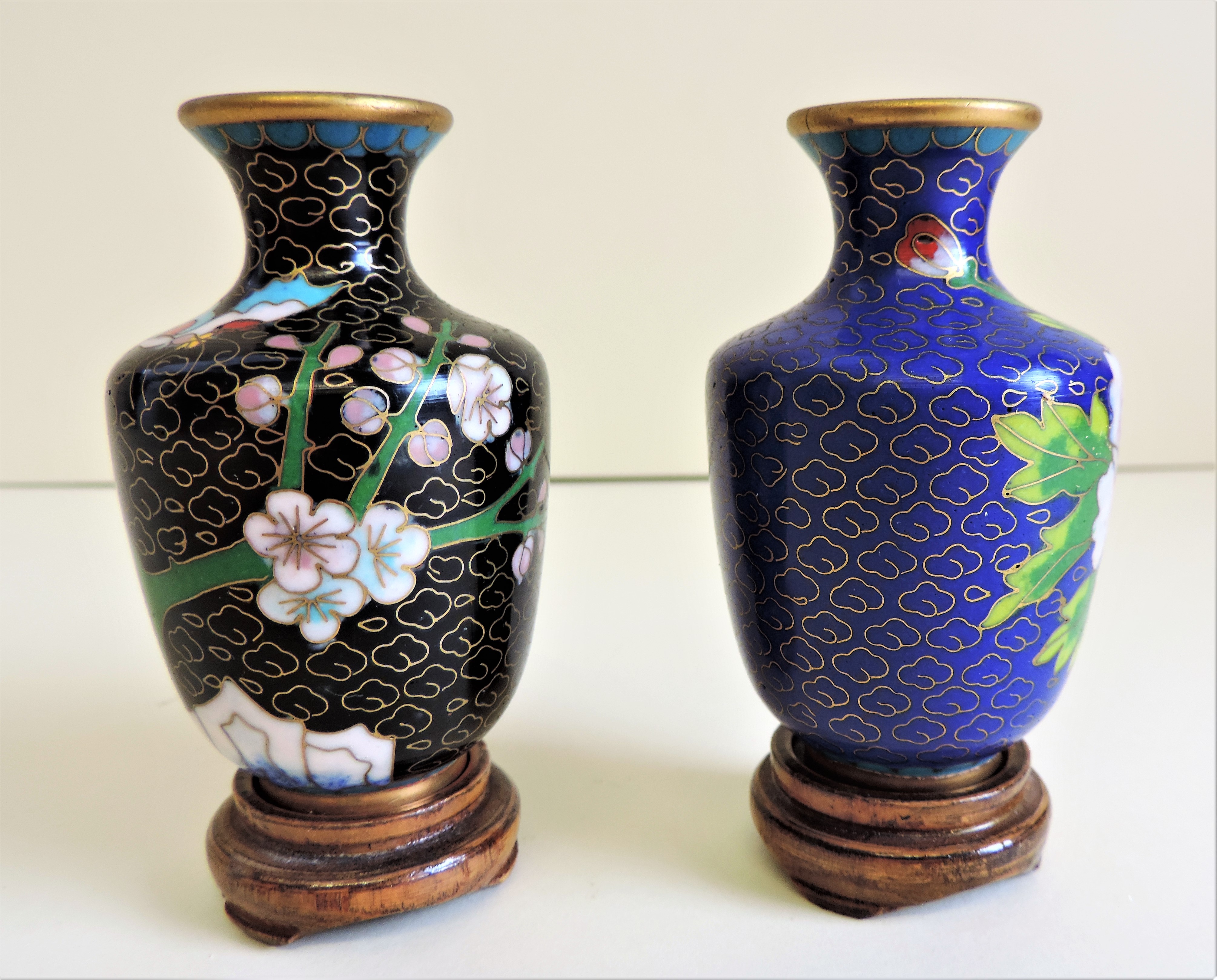 Pair of Vintage Cloisonne Vases - Image 2 of 4