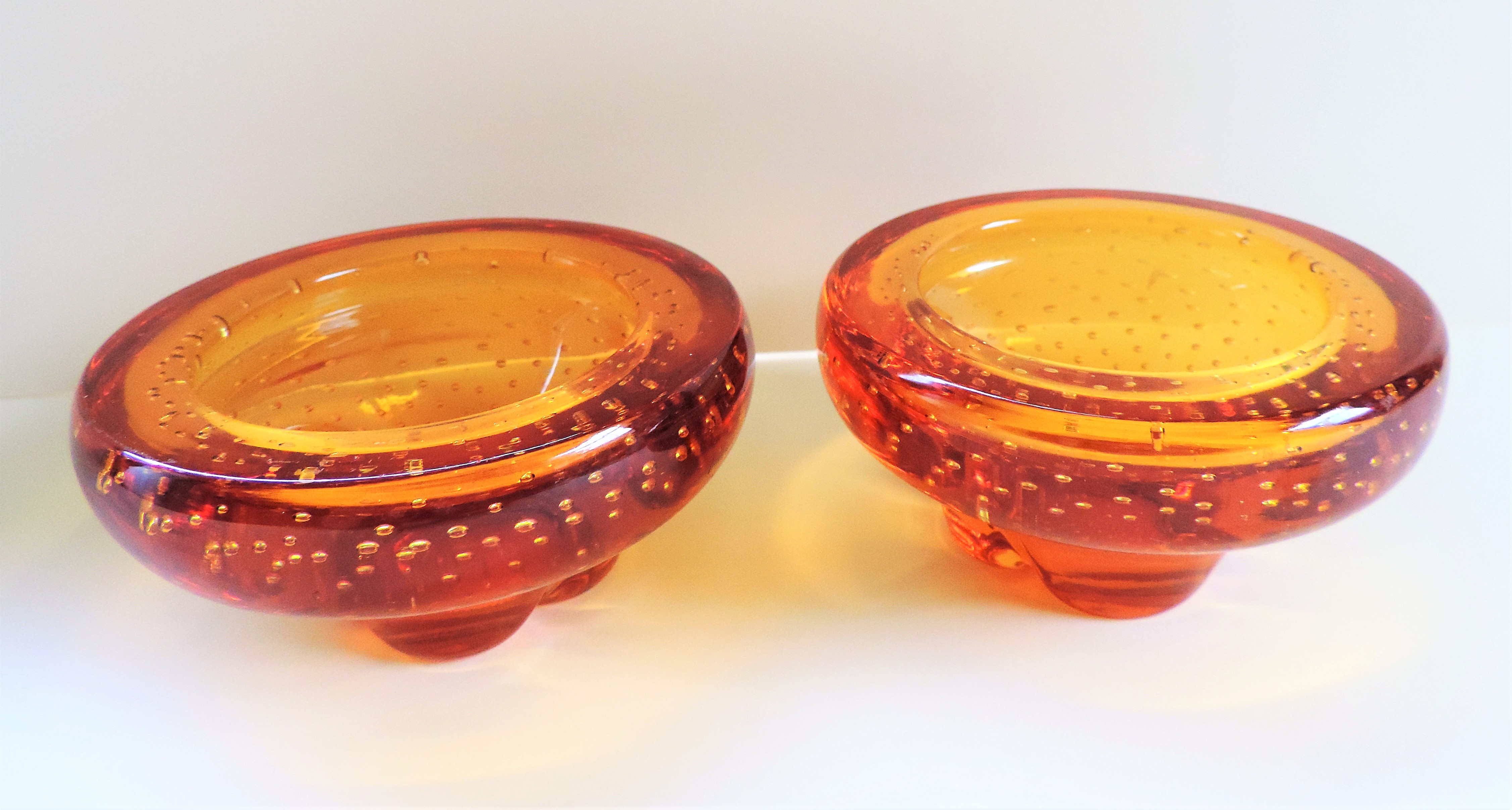 Pair Whitefriars Amber Bubble Glass Bowls/Dishes - Image 3 of 6