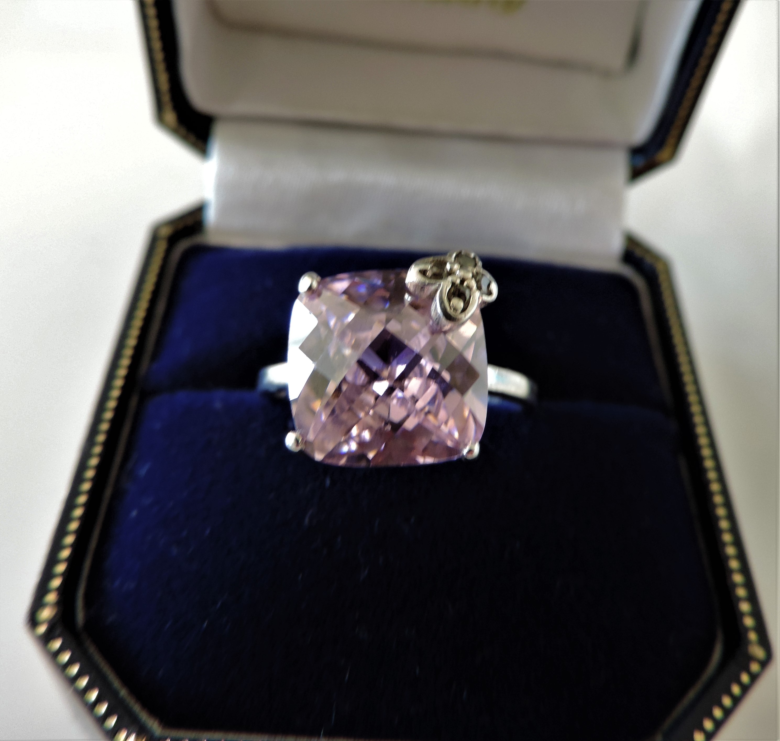 Sterling Silver 8ct Pink Zircon Ring New with Gift Pouch - Image 4 of 4