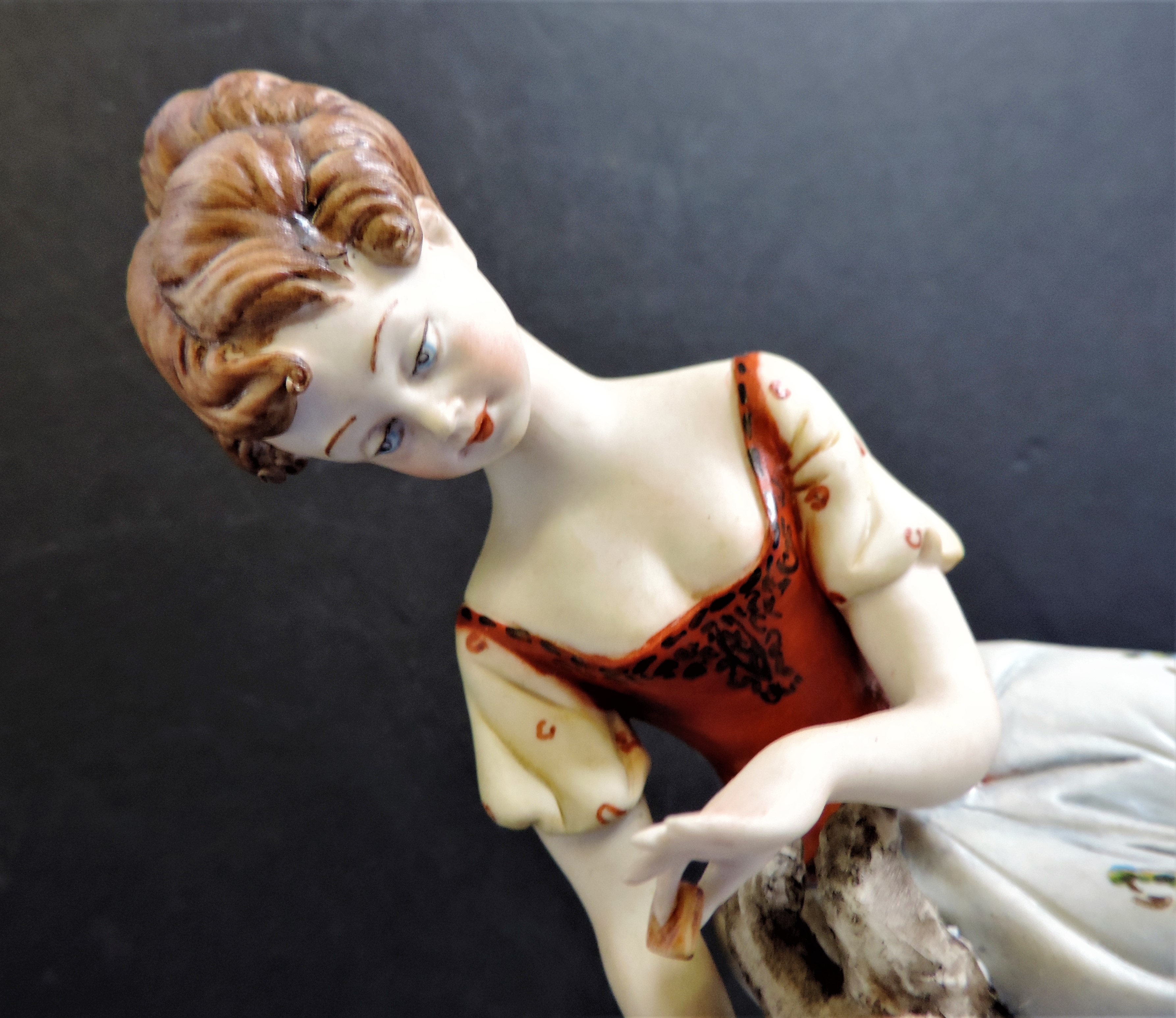 Capodimonte Porcelain Figurine 'Lydia' With Certificate - Image 3 of 10