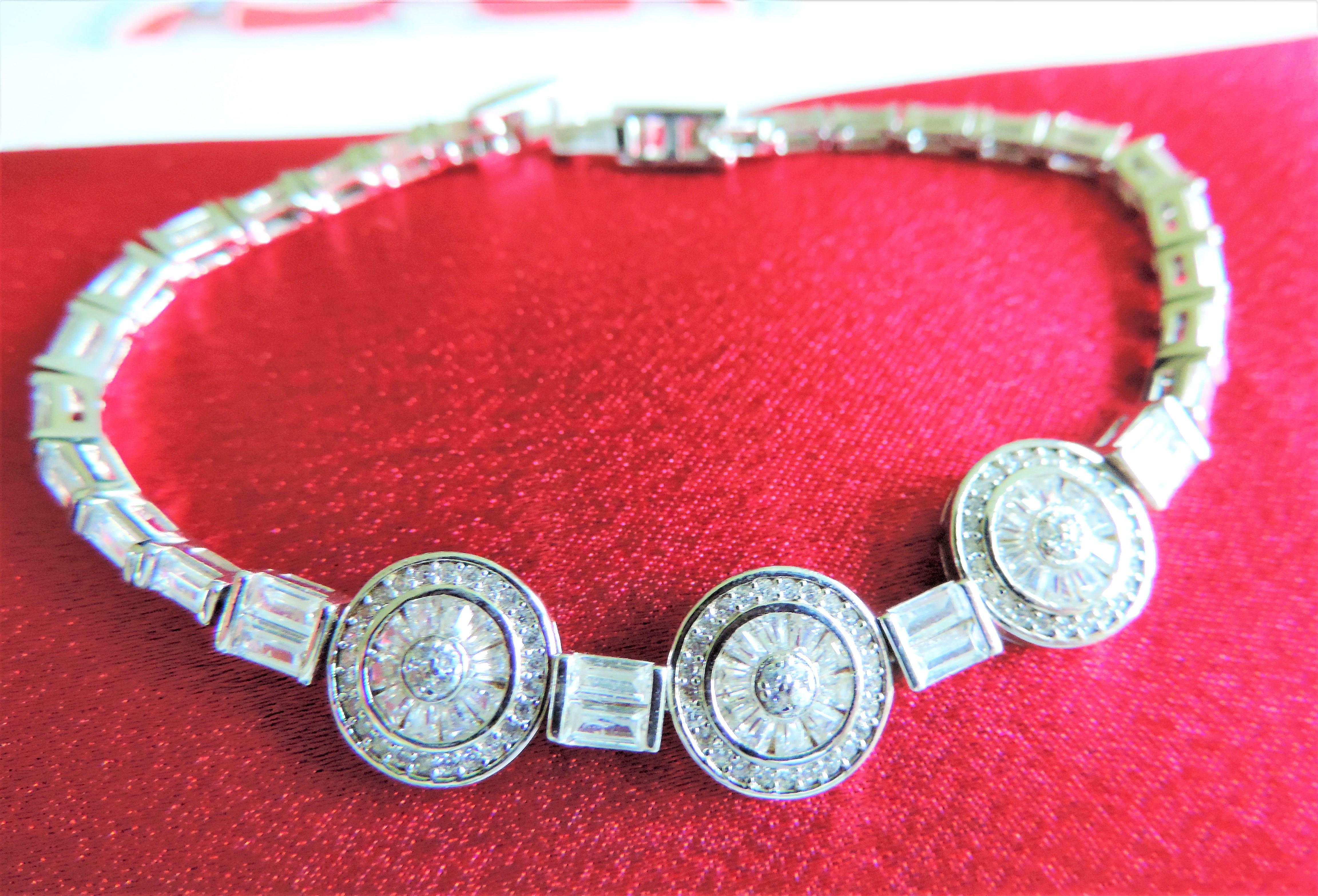 Sterling Silver White Topaz Bracelet New with Gift Box - Image 3 of 3