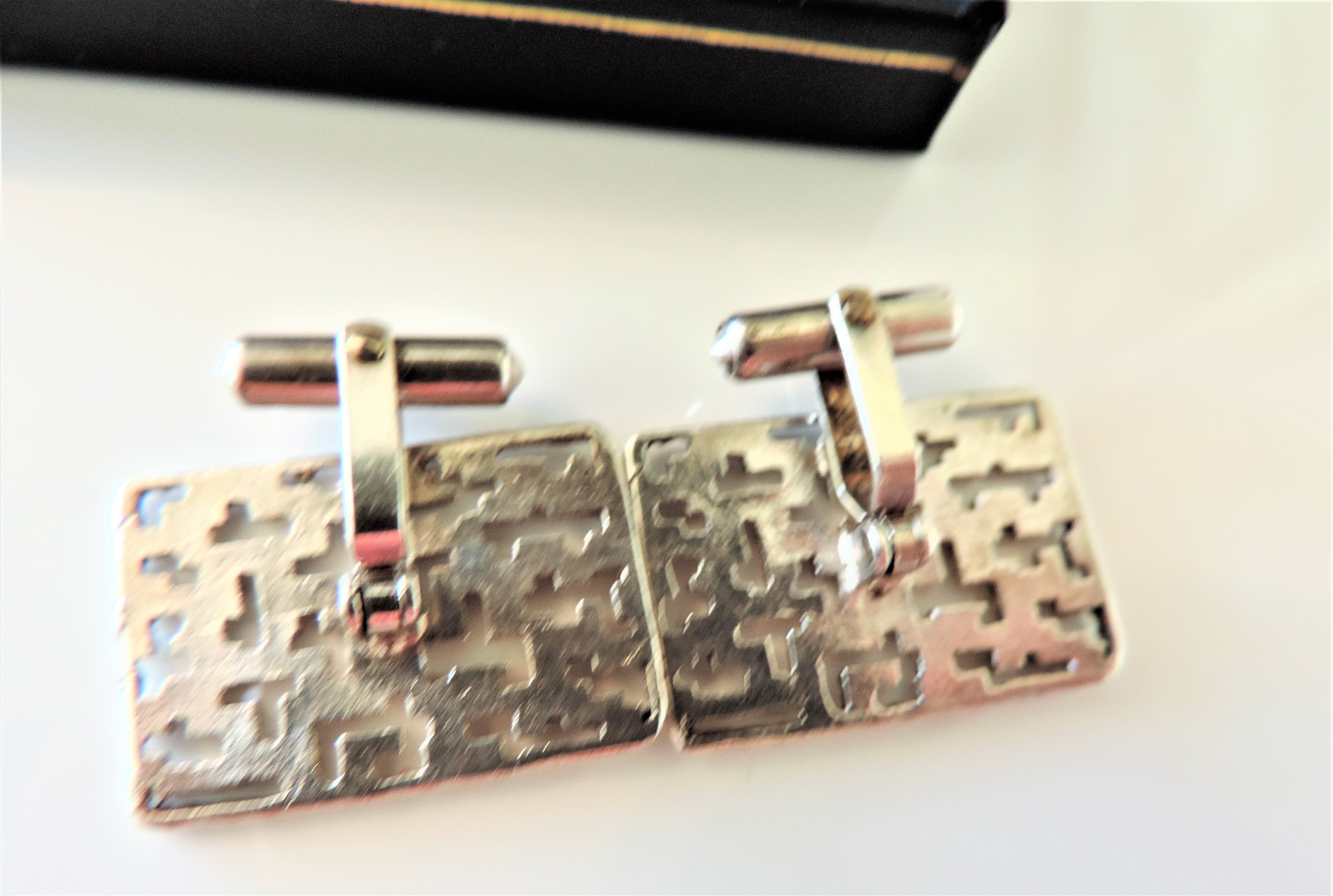 Vintage Sterling Silver Gents Cufflinks with Gift Box - Image 3 of 3