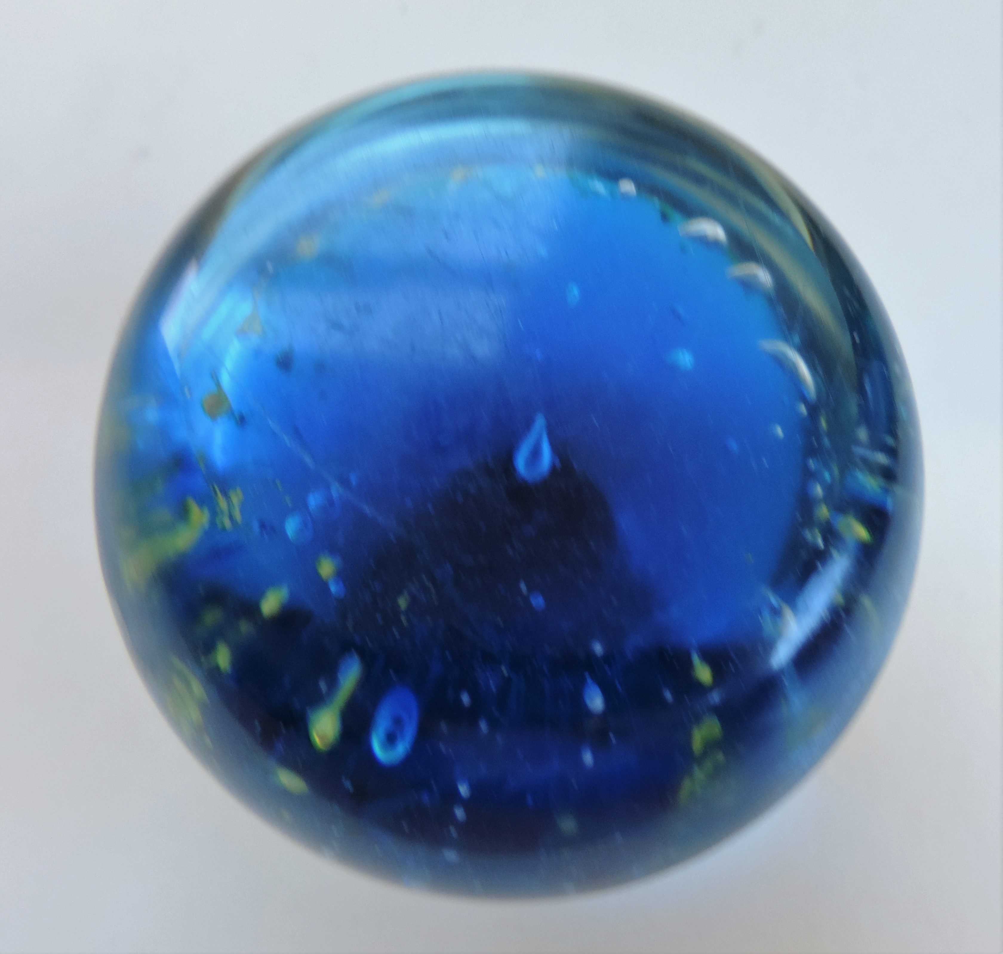 Art Glass Paperweight - Image 2 of 2