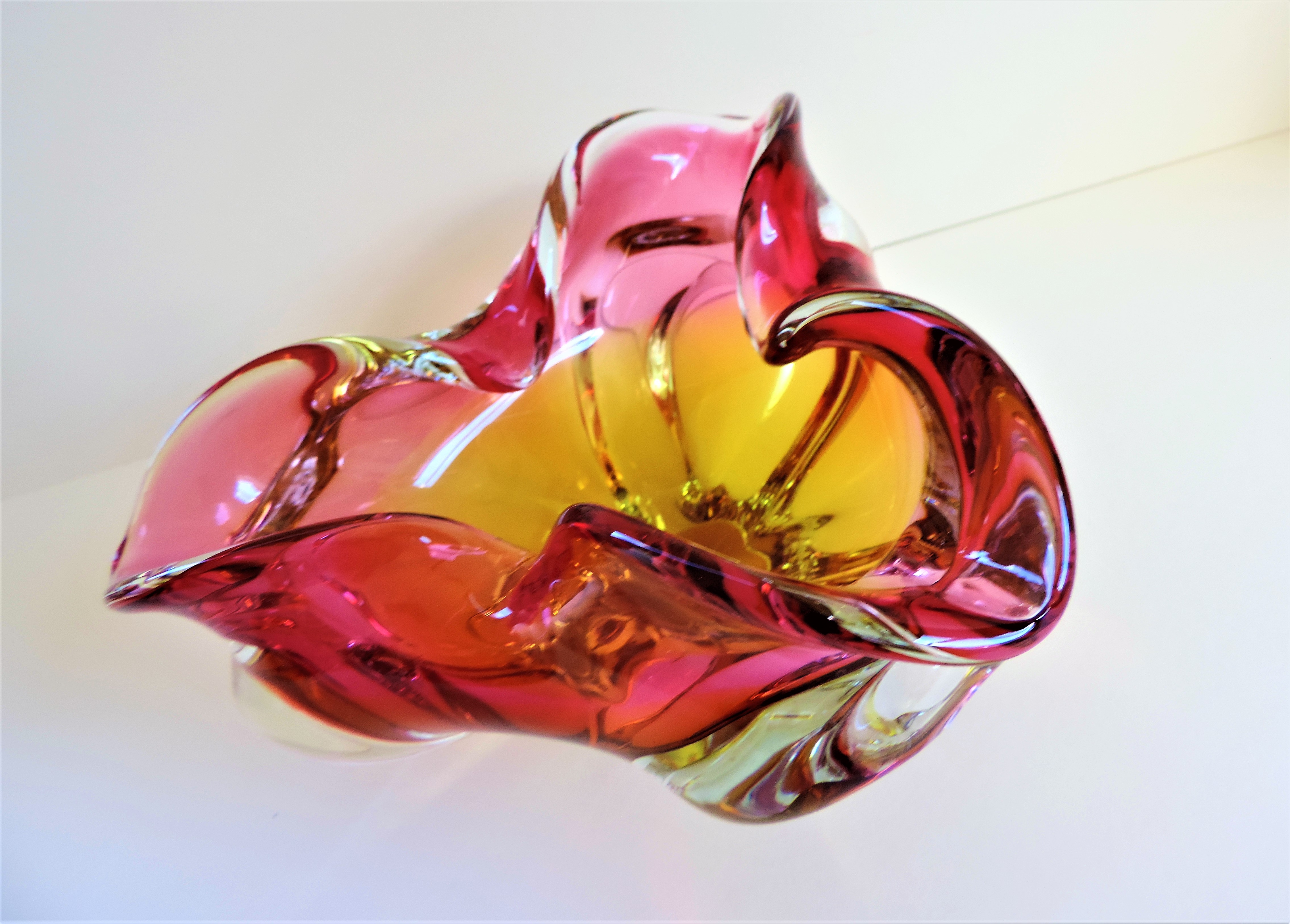 Murano Art Glass Centrepiece Bowl - Image 4 of 6