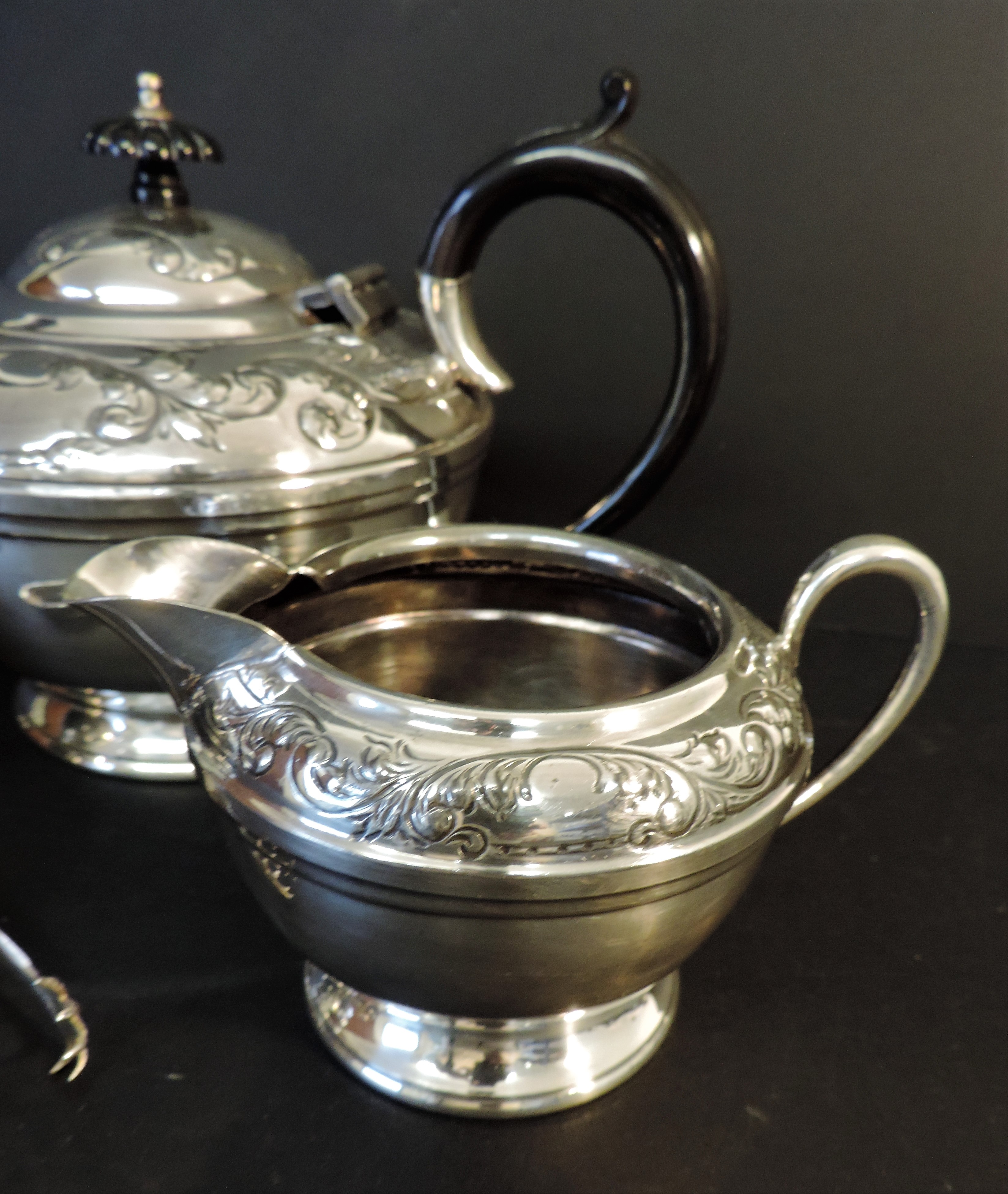 Antique Silver Plate 3 piece Tea Set - Image 4 of 5