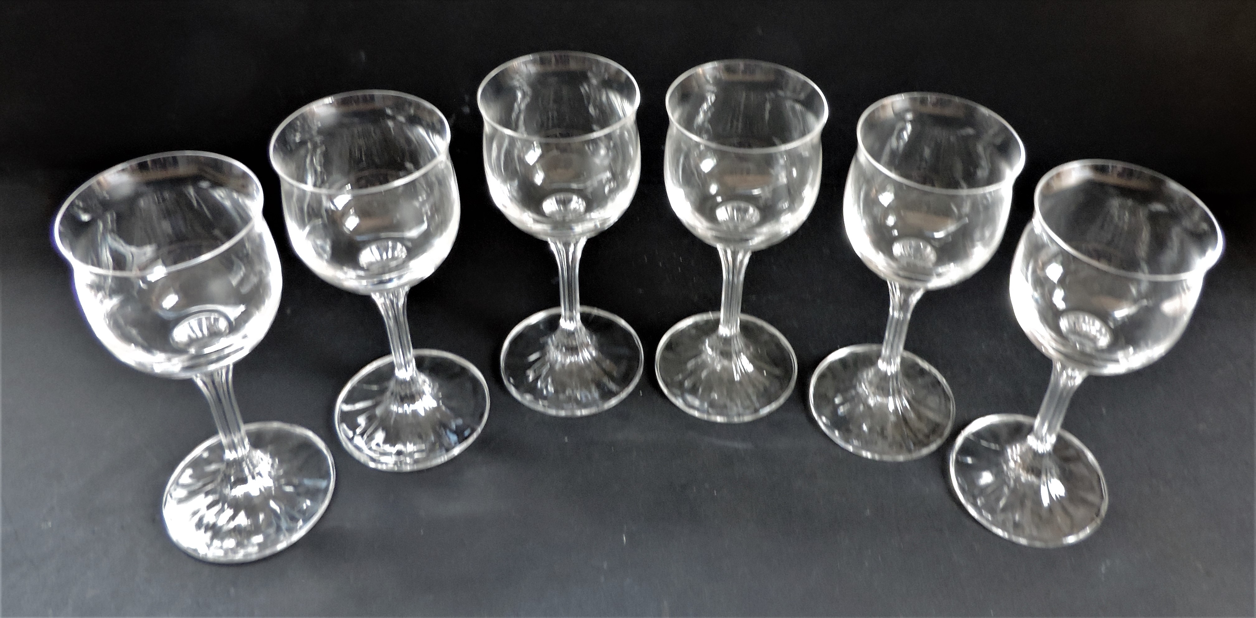 Crystal Wine Glasses Matching Set 6 - Image 2 of 4