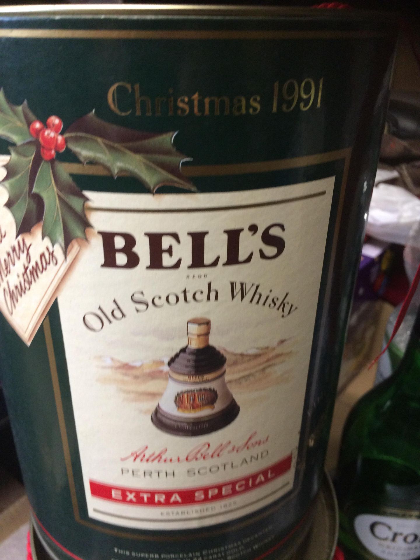 Bell's Ceramic bell decanter Christmas 1991