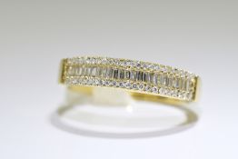 Diamond Ring set in 18ct Yellow Gold