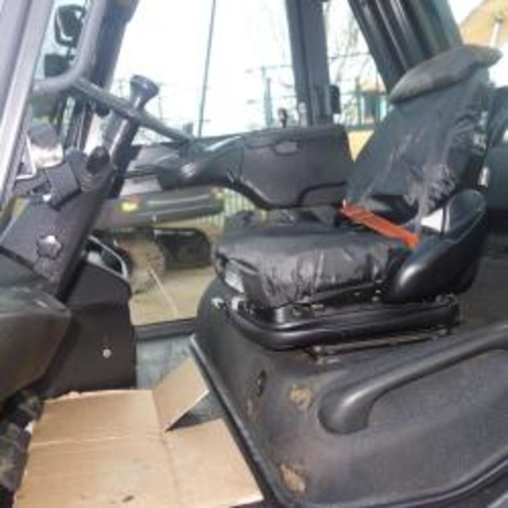 2015 Linde H70D-02 Forklift In Good Condition. - Image 7 of 9