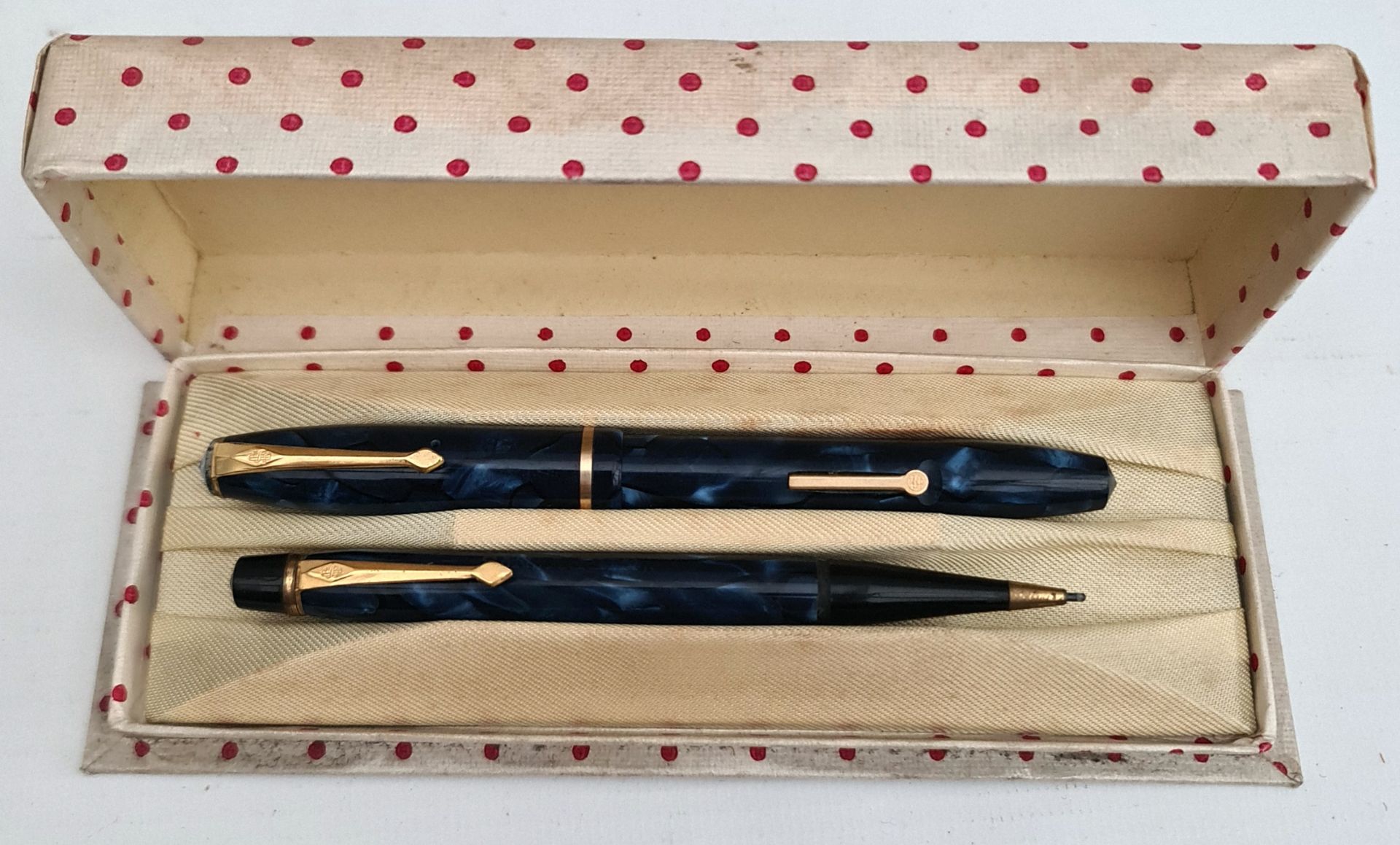 Conway Stewart 15 Fountain Pen 14ct Gold Nib Conway Stewart 15 Fountain Pen 14ct Gold Nib with