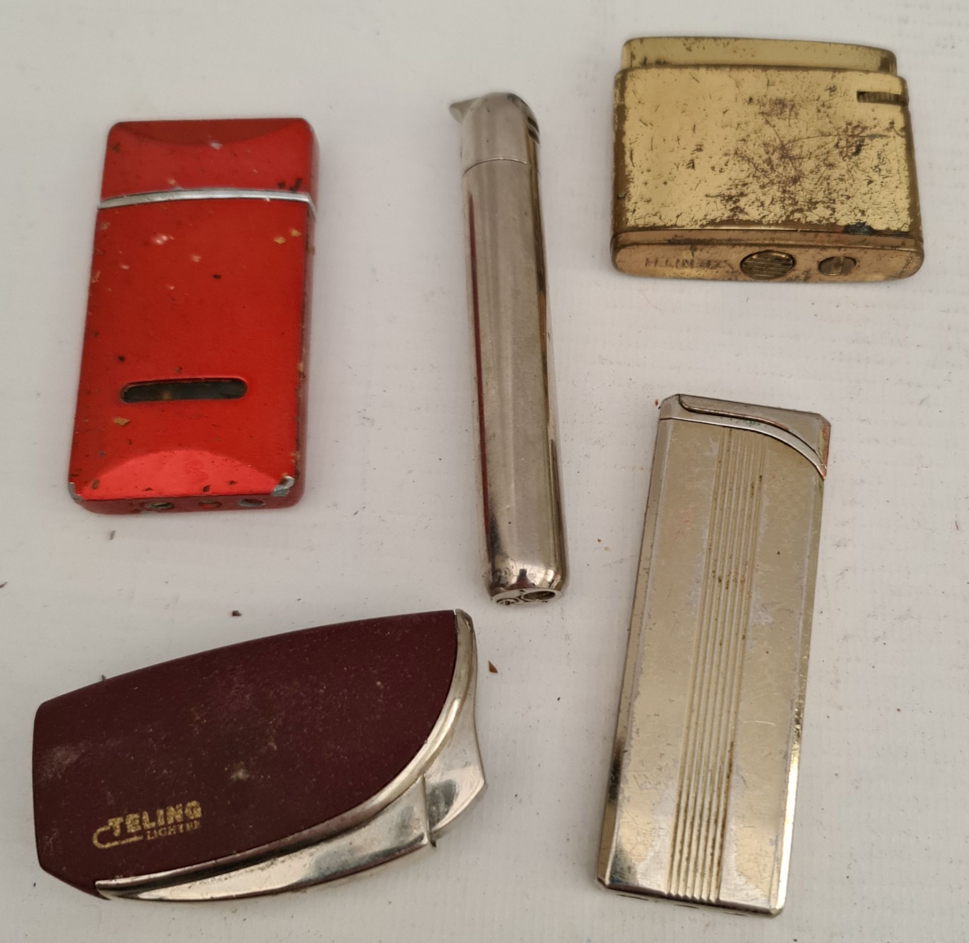 Parcel of 5 Vintage Collectable Lighters Parcel of 5 Vintage Collectable Lighters.Part of a recent