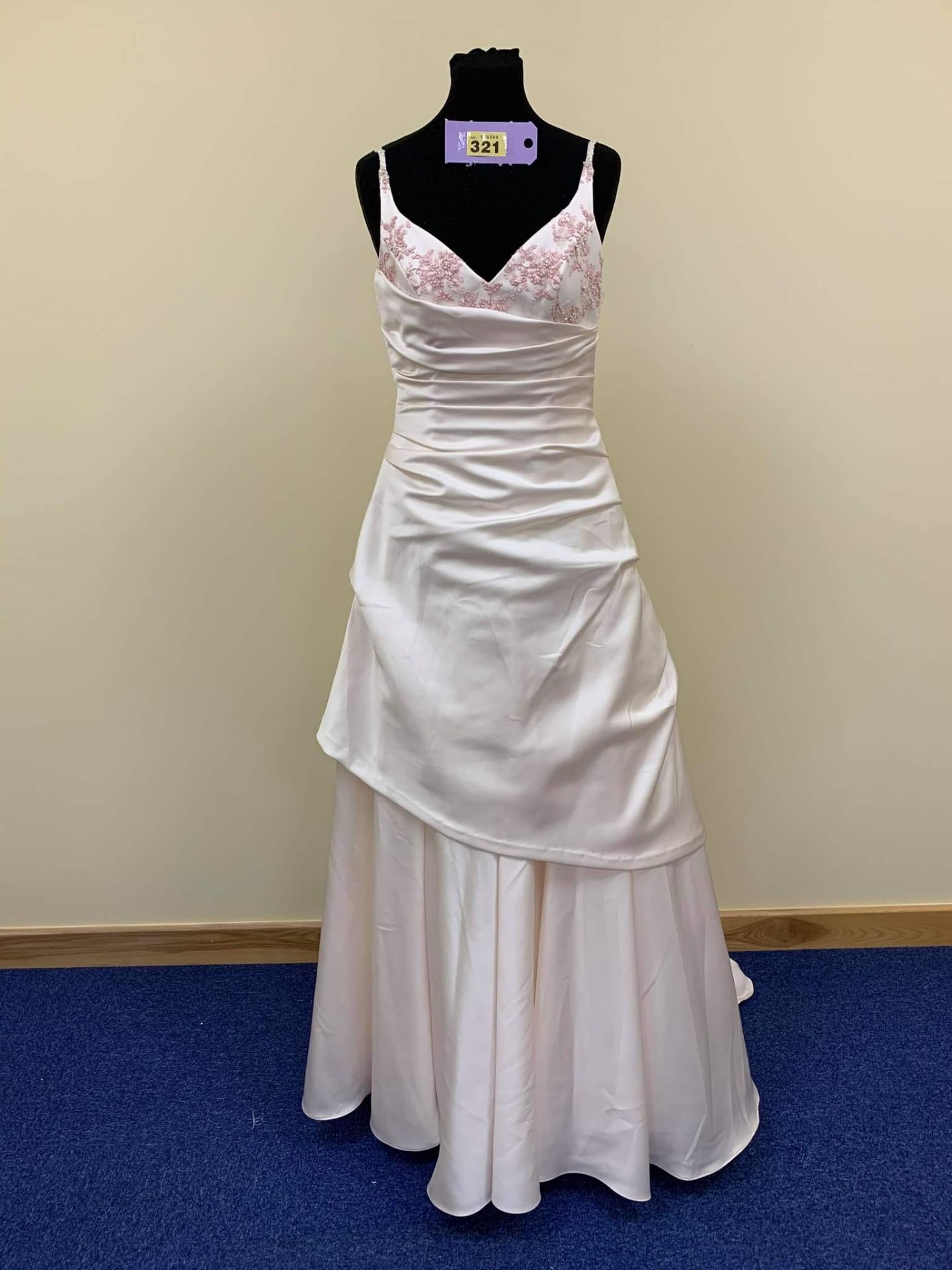 Wedding Dress Size 10 to 12 Satin RRP £805 - Image 2 of 3