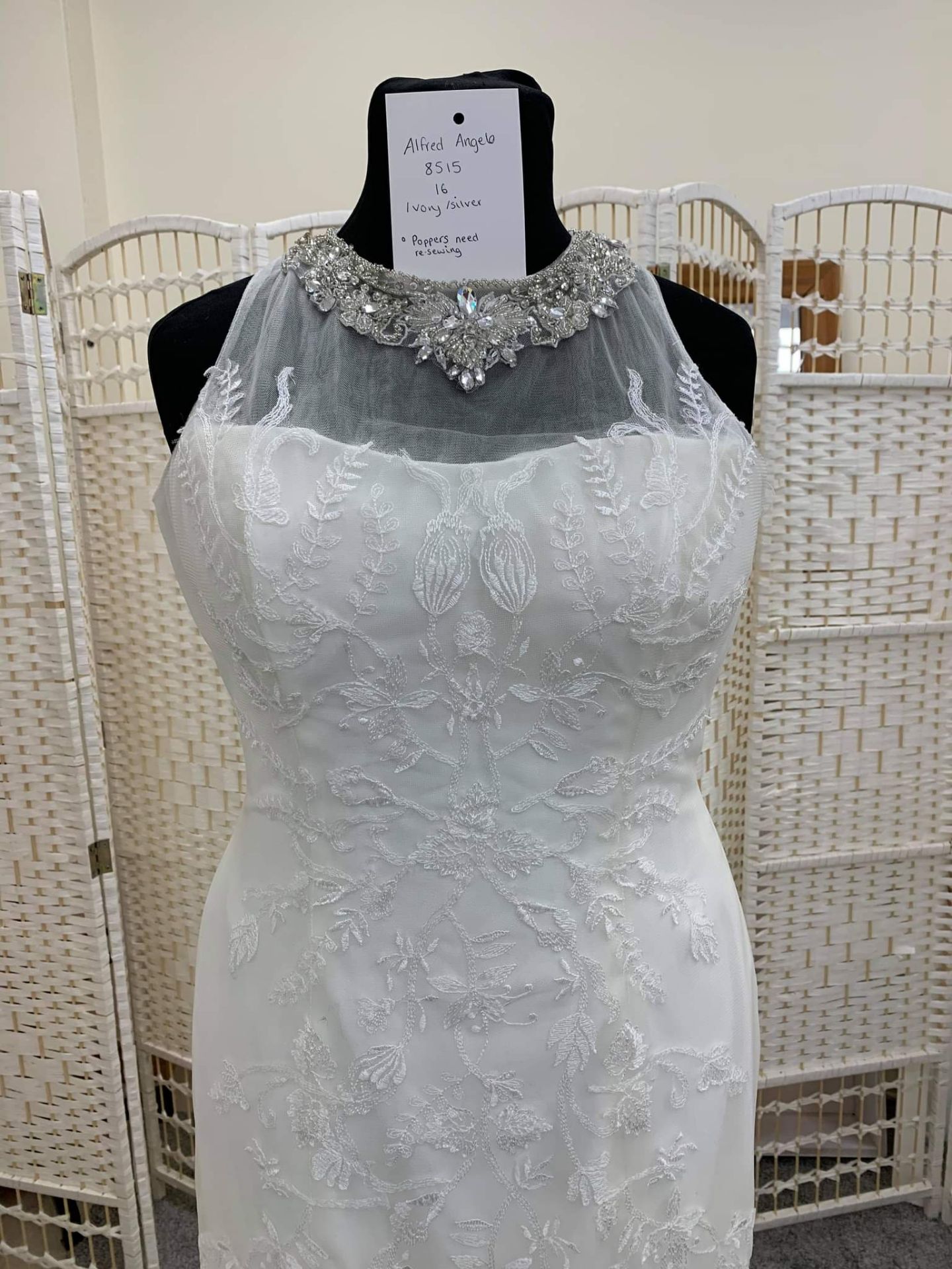 Wedding Dress in Size 16