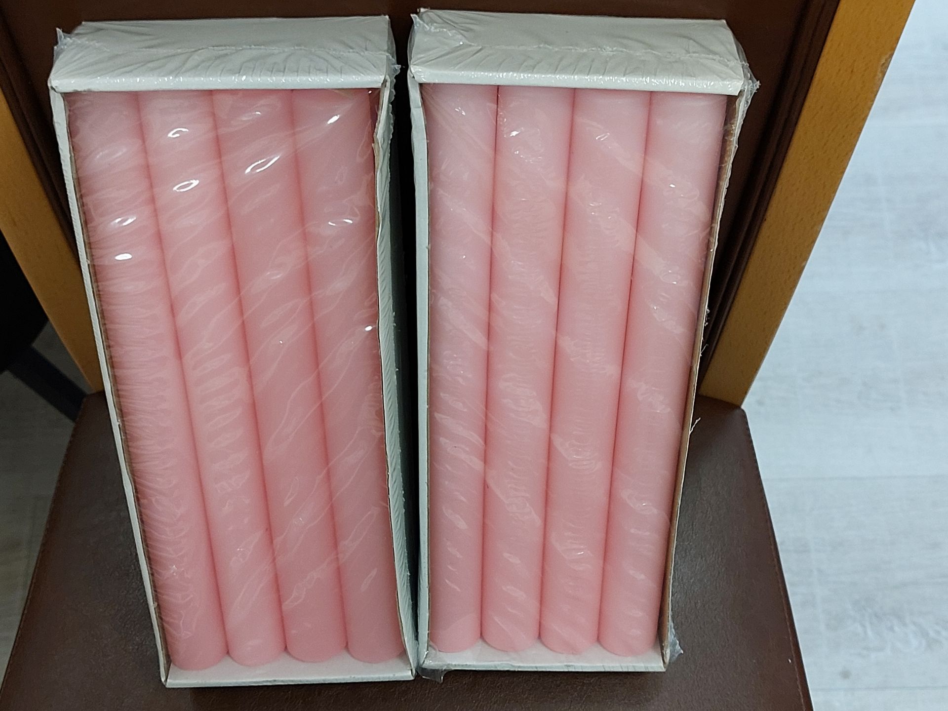 Large pink candles 300 mm x 30 mm. 2 boxes of 8 - Image 2 of 7