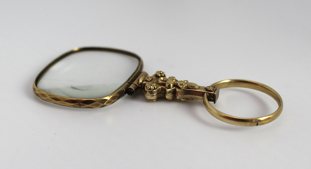 Gold Eye Glass - Image 2 of 4