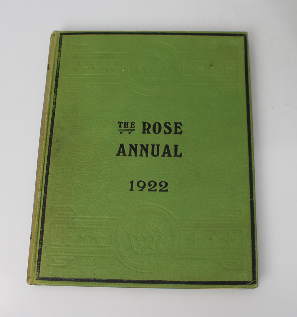The Rose Annual 7 Volumes National Rose Society 1922-34 - Image 3 of 9