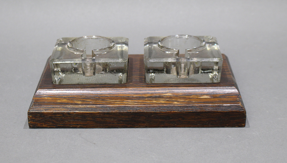 Early/mid 20th c. English Oak Inkwell - Image 3 of 4