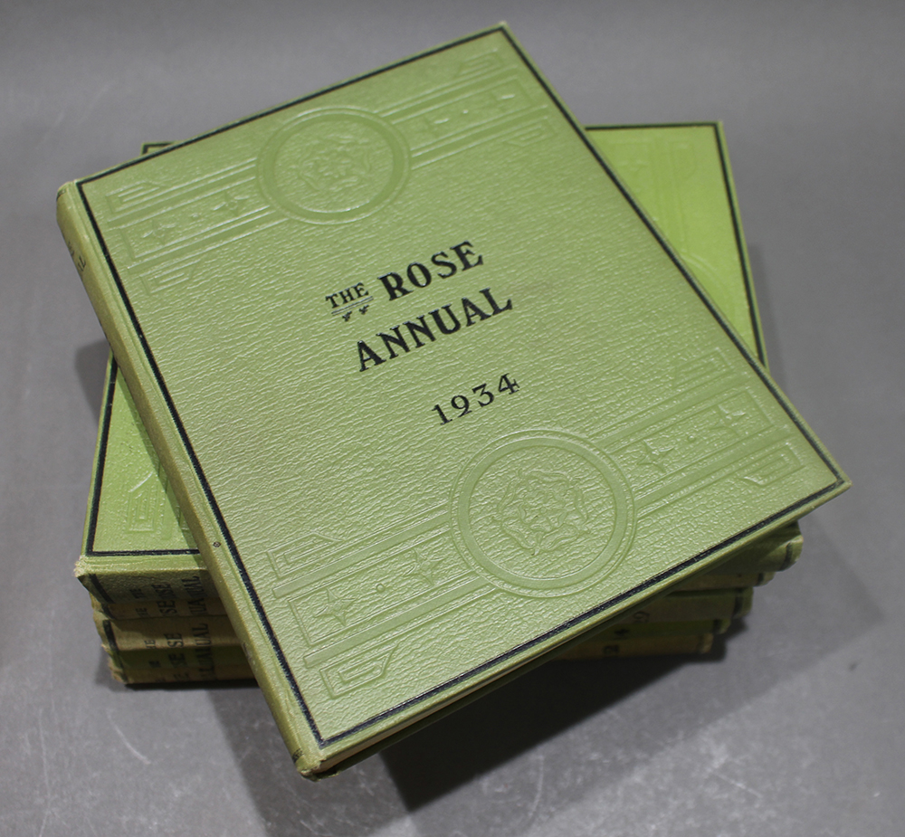 The Rose Annual 7 Volumes National Rose Society 1922-34 - Image 2 of 9