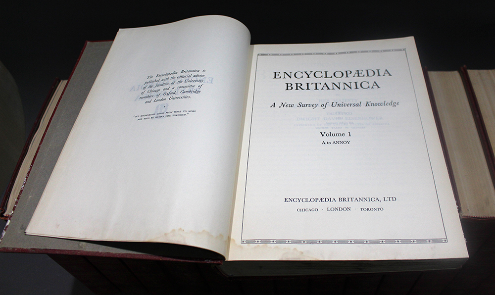 17 Volumes Part Encylopaedia Britannica Red Leather Bound - Image 6 of 6