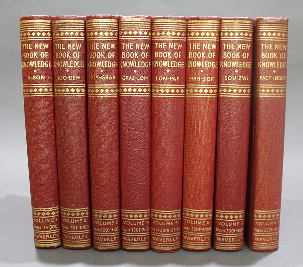 The New Book of Knowledge Waverley 8 Volumes