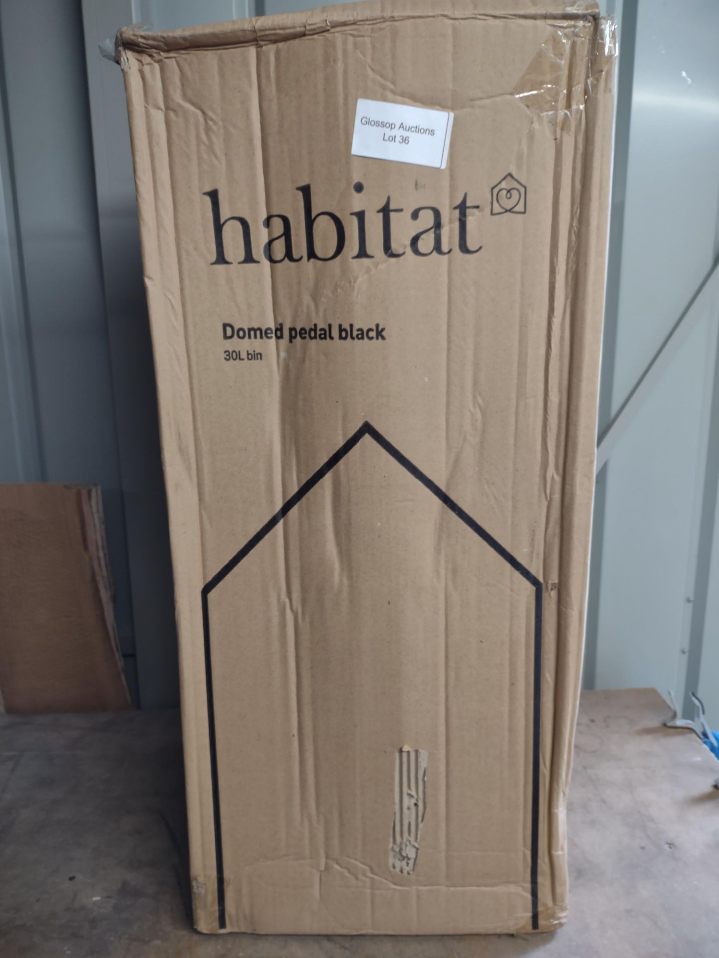 Habitat 30 Litre Domed Pedal bin - Black. RRP £30 - Grade U
