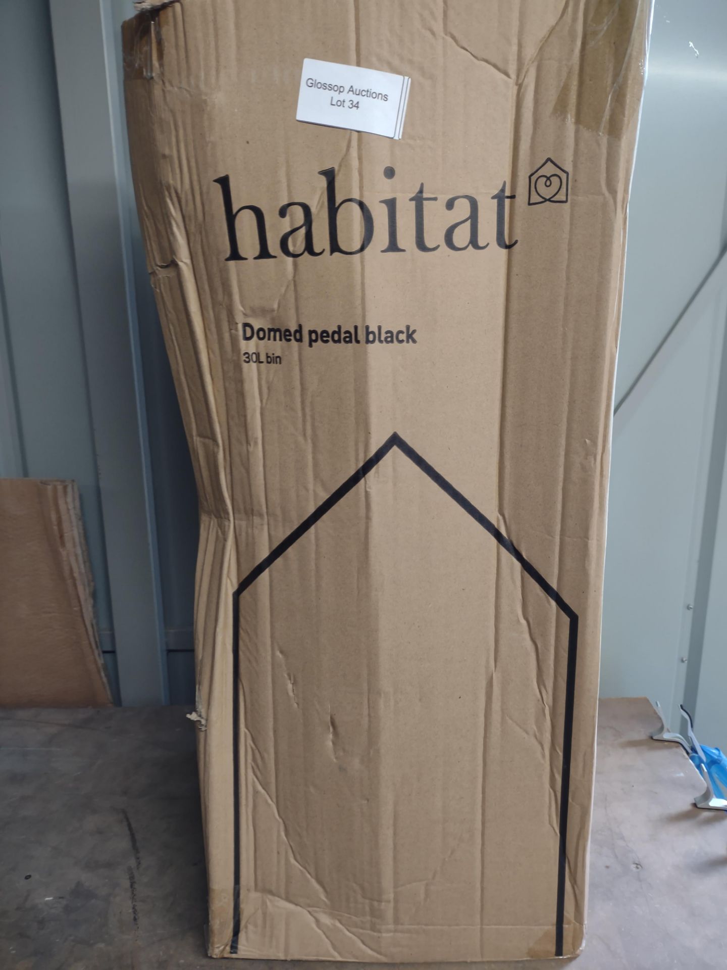 Habitat 30 Litre Domed Pedal bin - Black. RRP £30 - Grade U