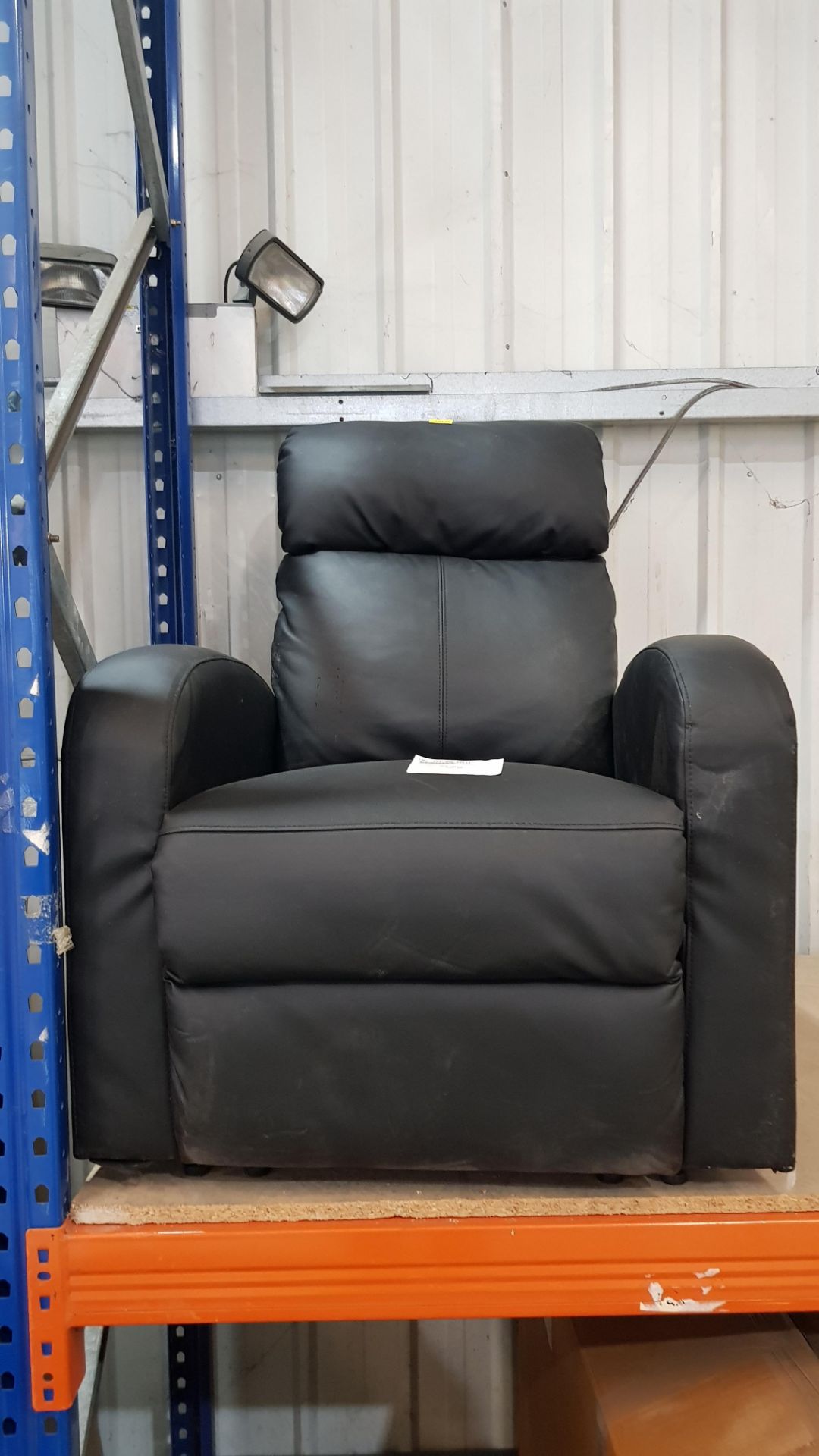 (R3) RRP £289. Ramsey Reclining Chair Black (XO820NS). H99 x W75 x D92cm Seat height from floor 45c - Image 4 of 7