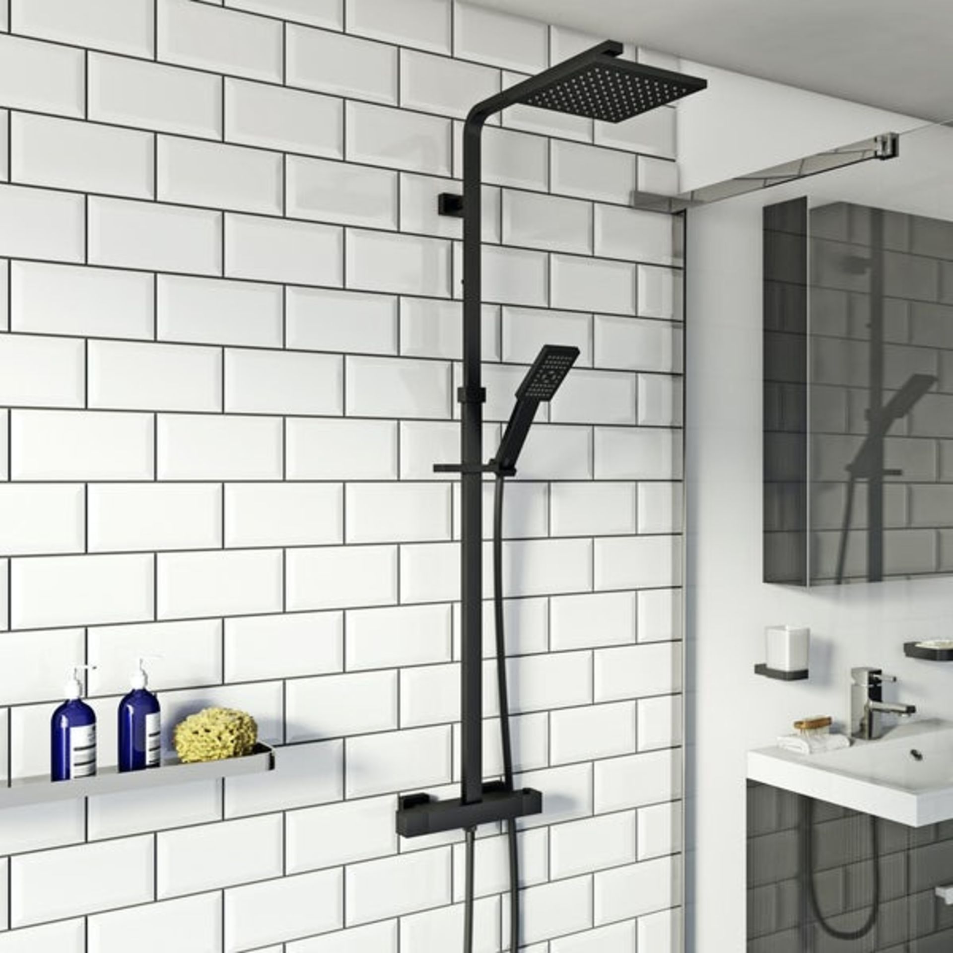 Tetra Modern Thermostatic Bar Shower System In Black. CL7313BNEW. 240522