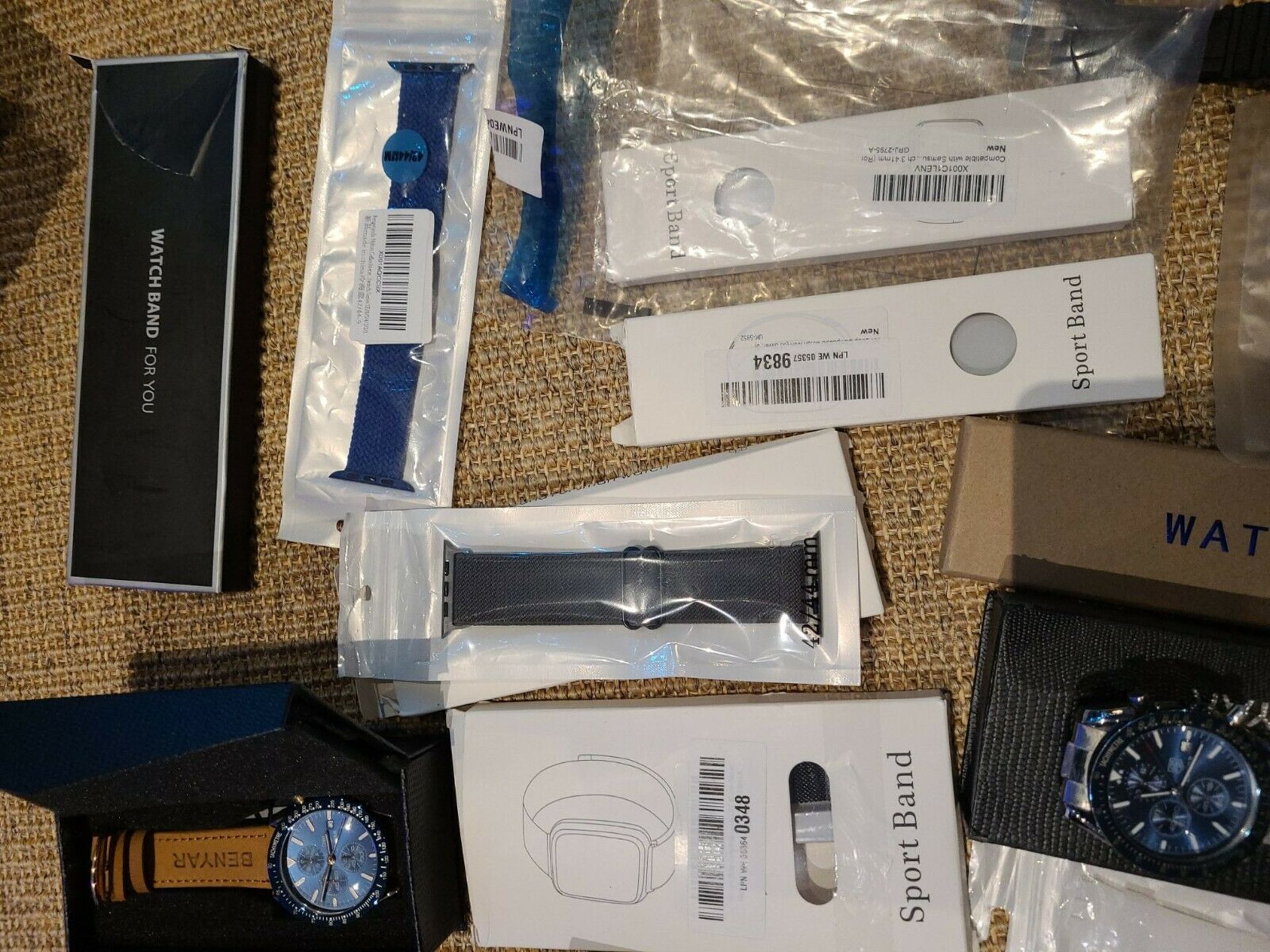 Watches, Watch Straps, Smart Watch Straps, Ear Bud Cases, Costume Jewellery - Image 3 of 20