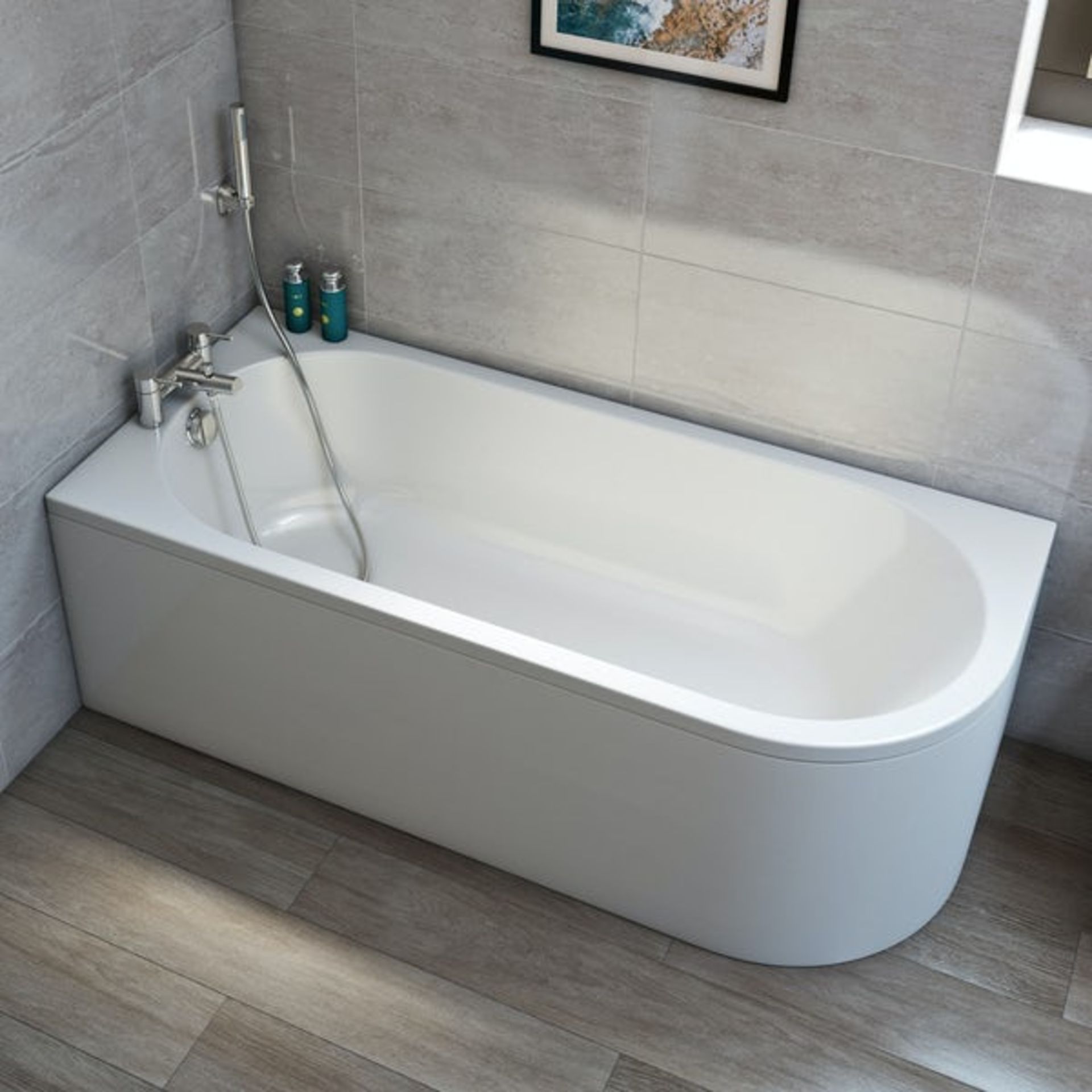 RRP £305. Orchard Elsdon left handed J shaped single ended bath 1500 x 750. Appears New And In Fact