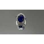 Beautiful 7.90Ct Natural Ceylon Blue Sapphire With Natural Diamonds & 18k W Gold