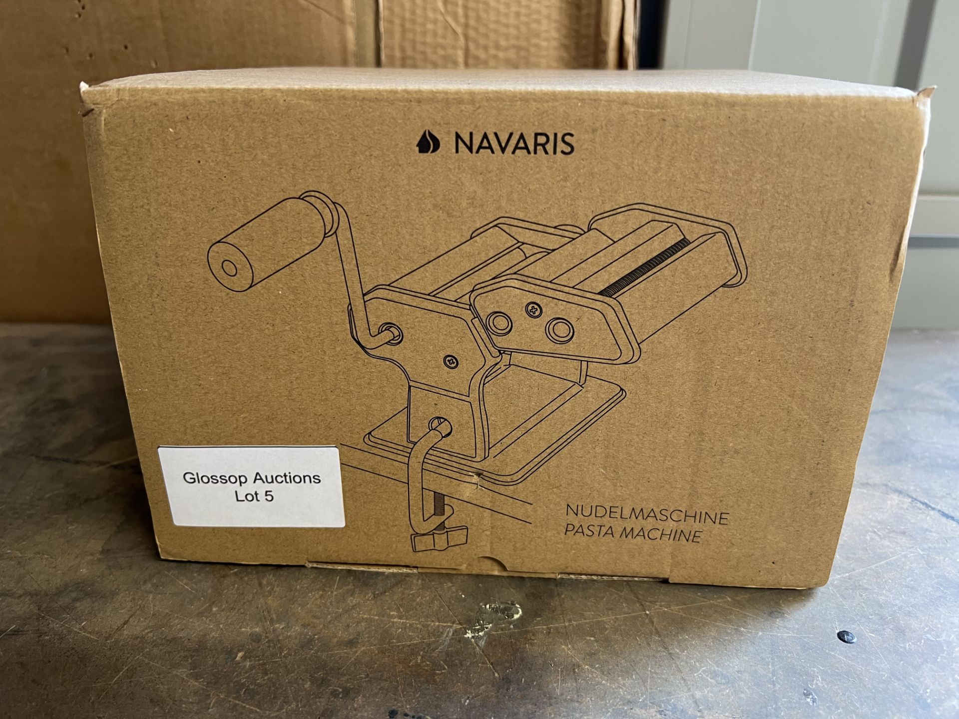 Navaris Pasta Maker - Manual Pasta Machine. RRP £29.99 Grade U