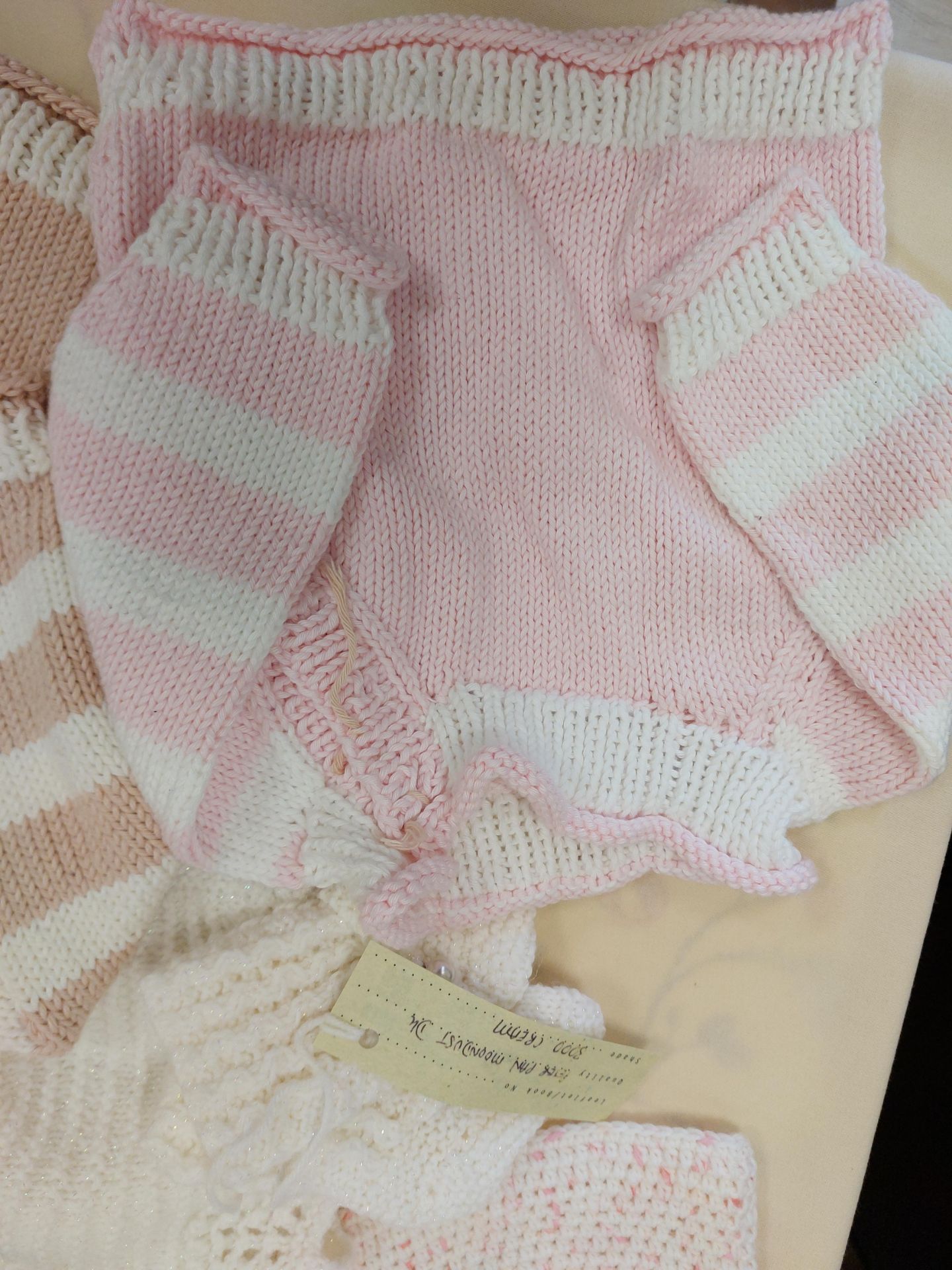 Selection of Knitted Goods - Image 3 of 12