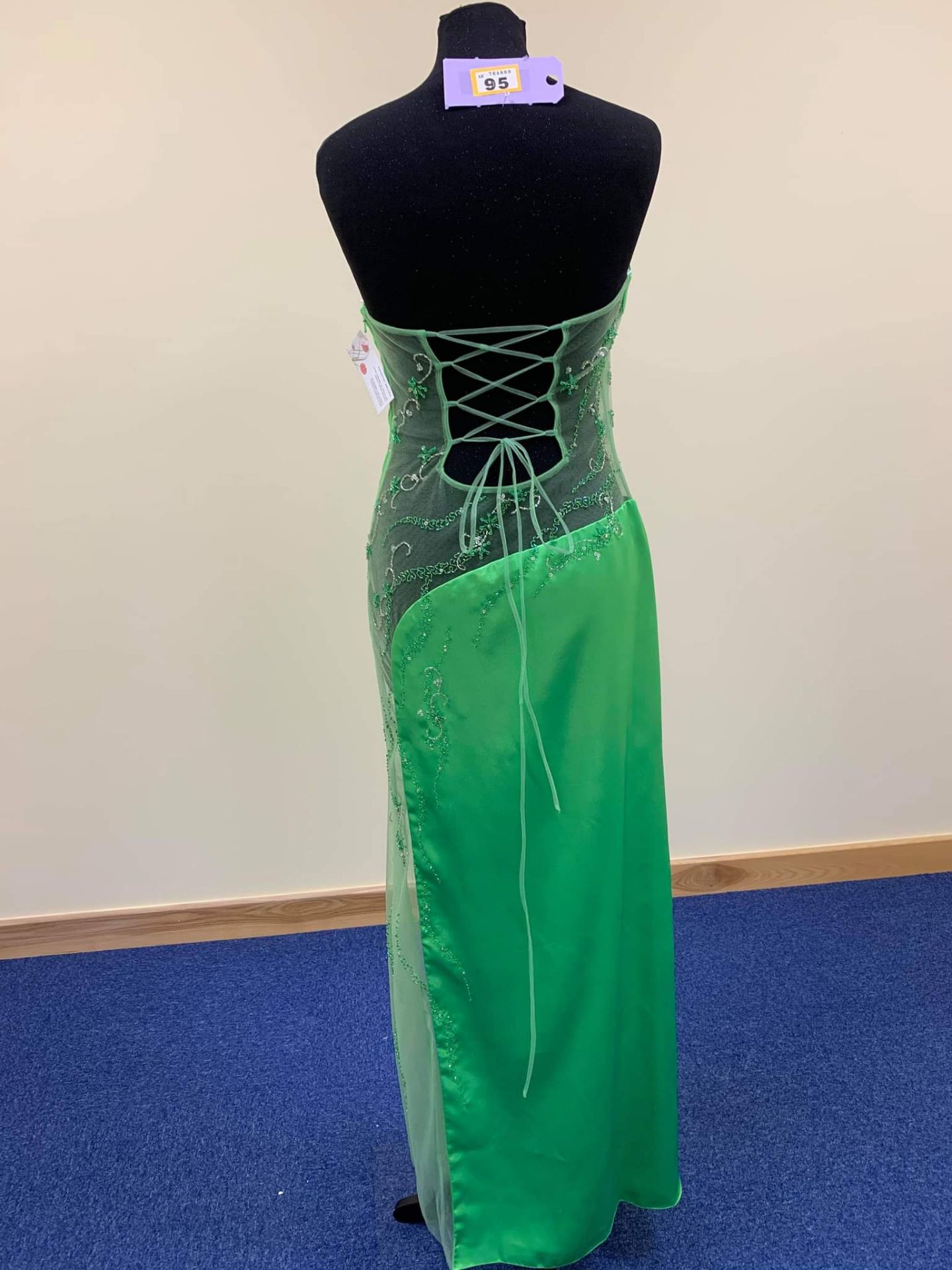 Green Prom Dress Size Approx. 14. - Image 3 of 8