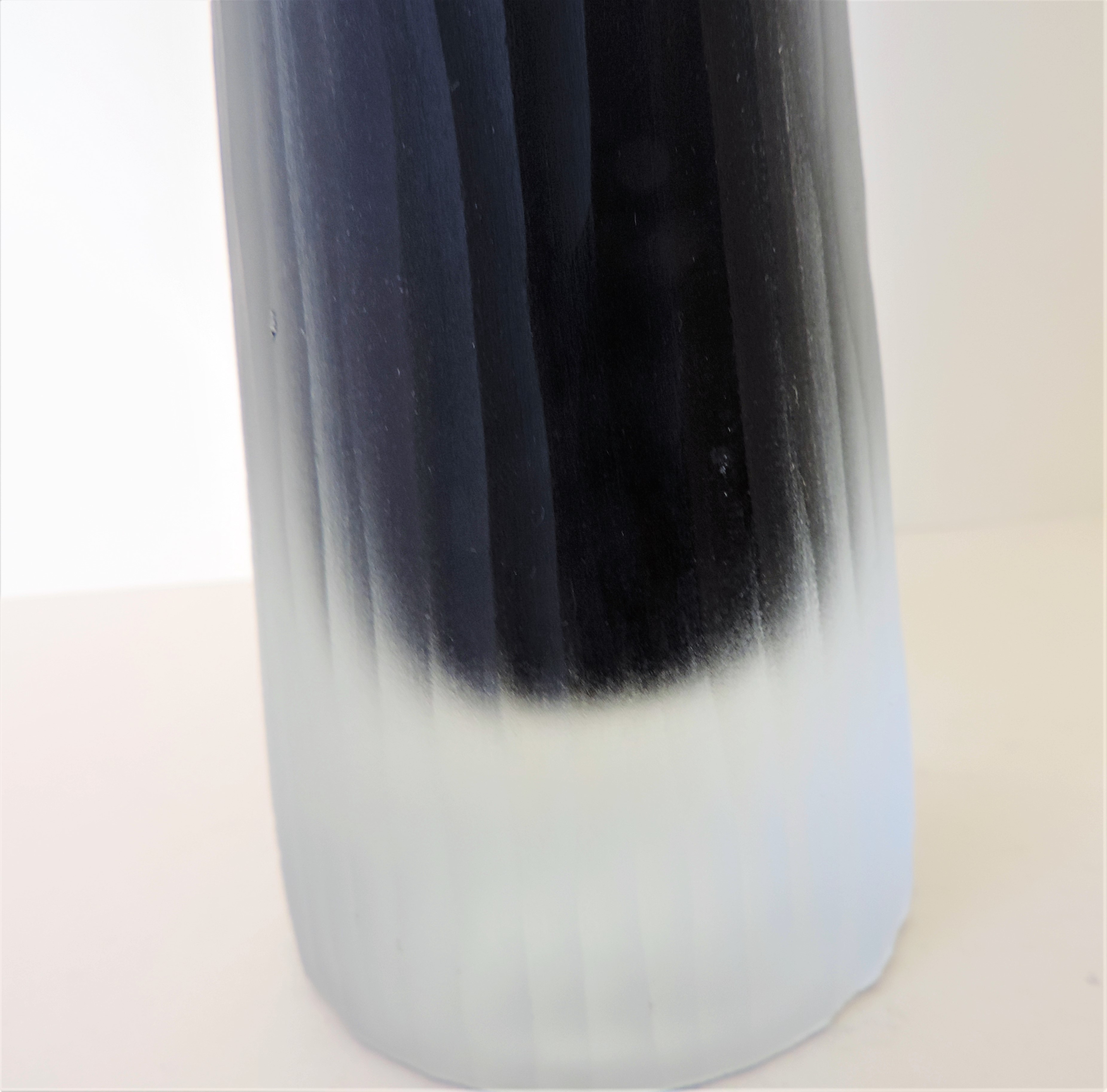 Textured Art Glass Black to Clear Vase 32cm High. - Image 2 of 6