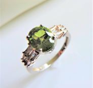 Sterling Silver 2ct Peridot Ring New with Gift Box