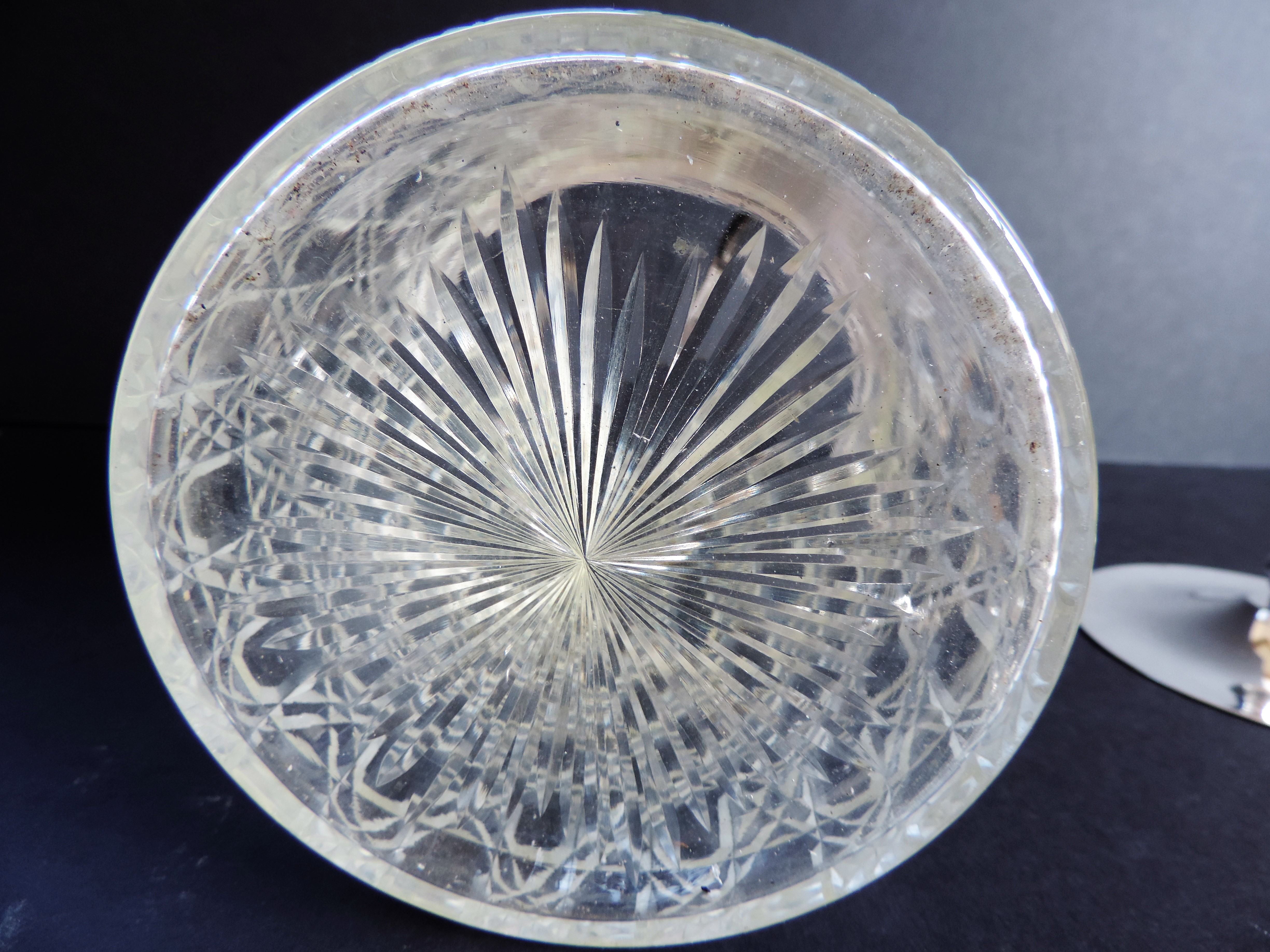 Vintage Cut Glass and Silver Plate Ice Bucket - Image 5 of 5