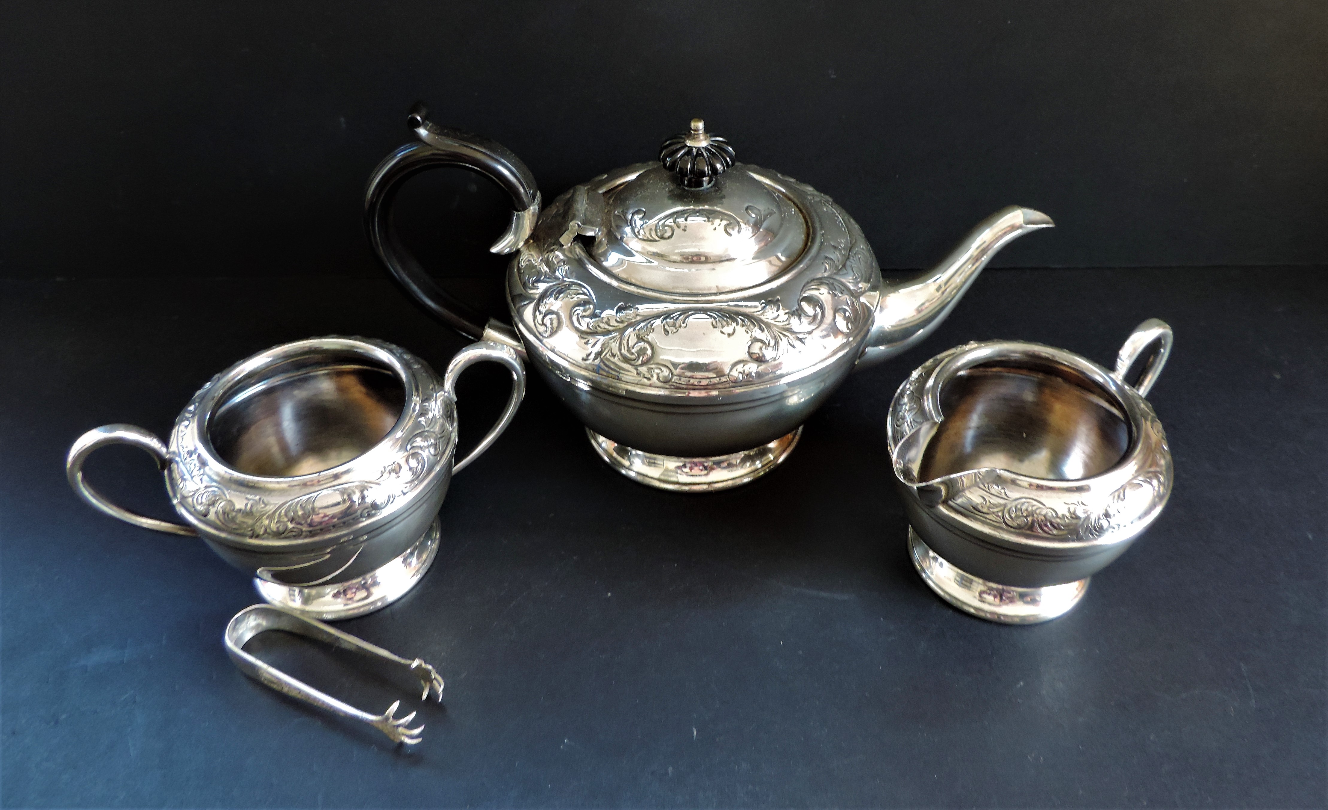 Antique Silver Plate 3 piece Tea Set - Image 2 of 8