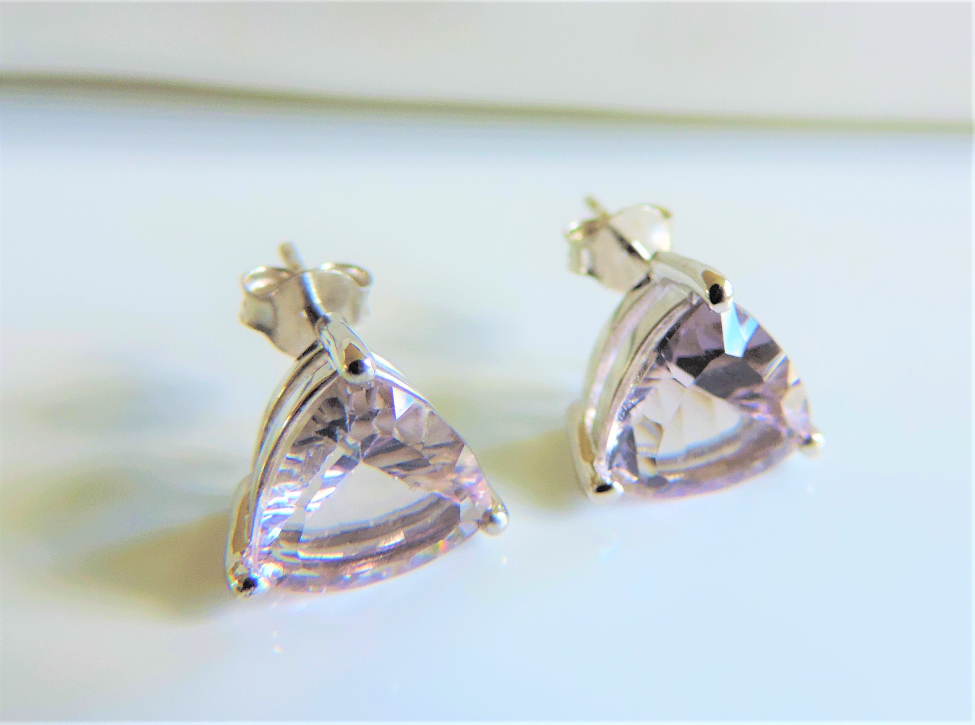 Sterling Silver 5.3ct Blueberry Quartz Earrings New with Gift Pouch - Image 2 of 3