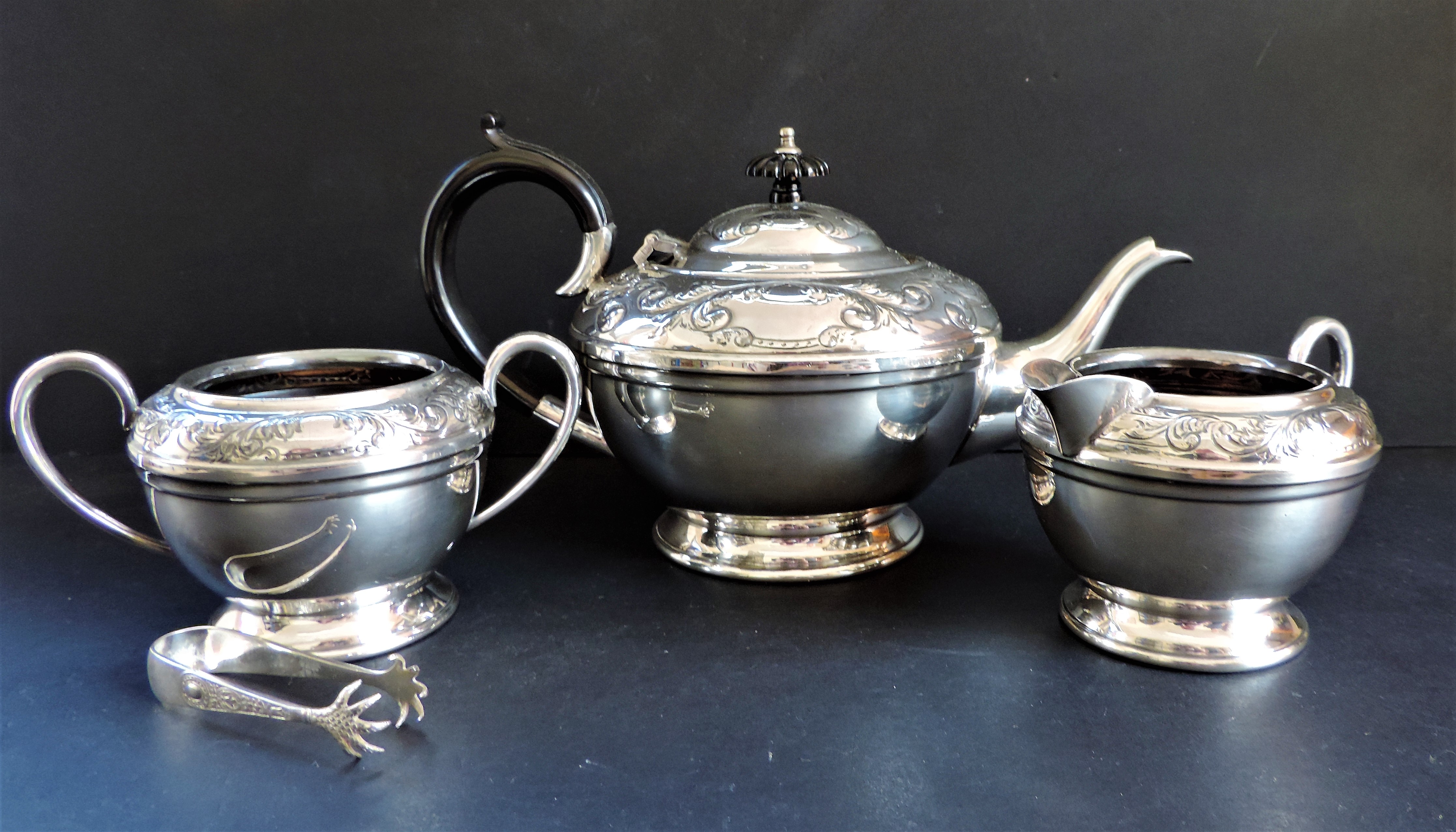 Antique Silver Plate 3 piece Tea Set - Image 3 of 8