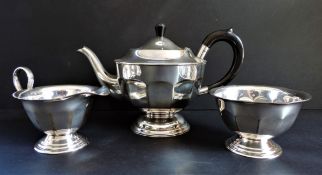 Antique Edwardian Silver Plate 3 Piece Tea Set