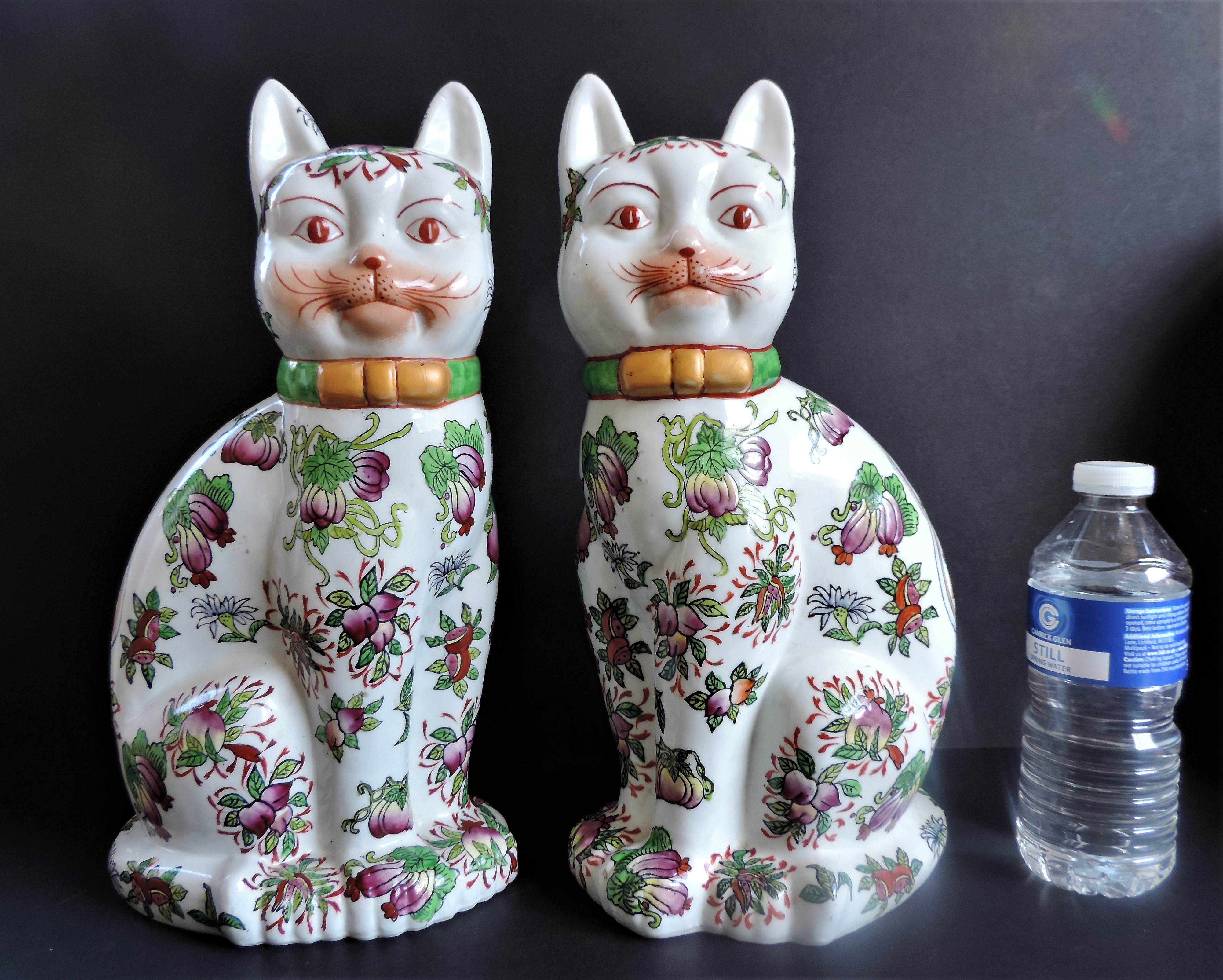 Large Pair Vintage Oriental Porcelain Cat Statues 33cm High - Image 4 of 7
