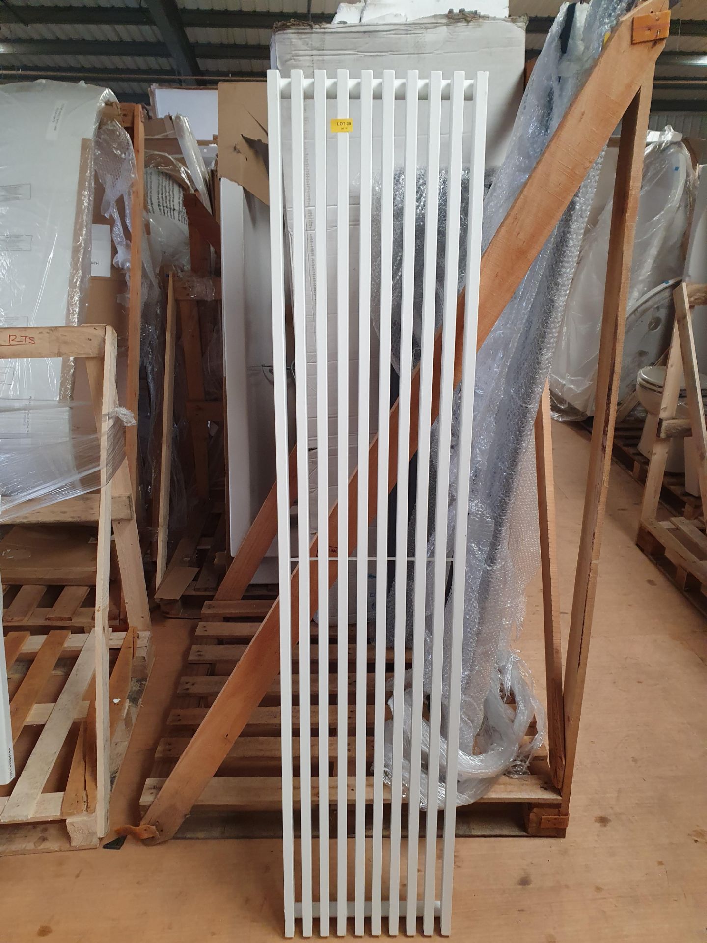 RRP £299. 390 x 1800mm White Designer radiator.