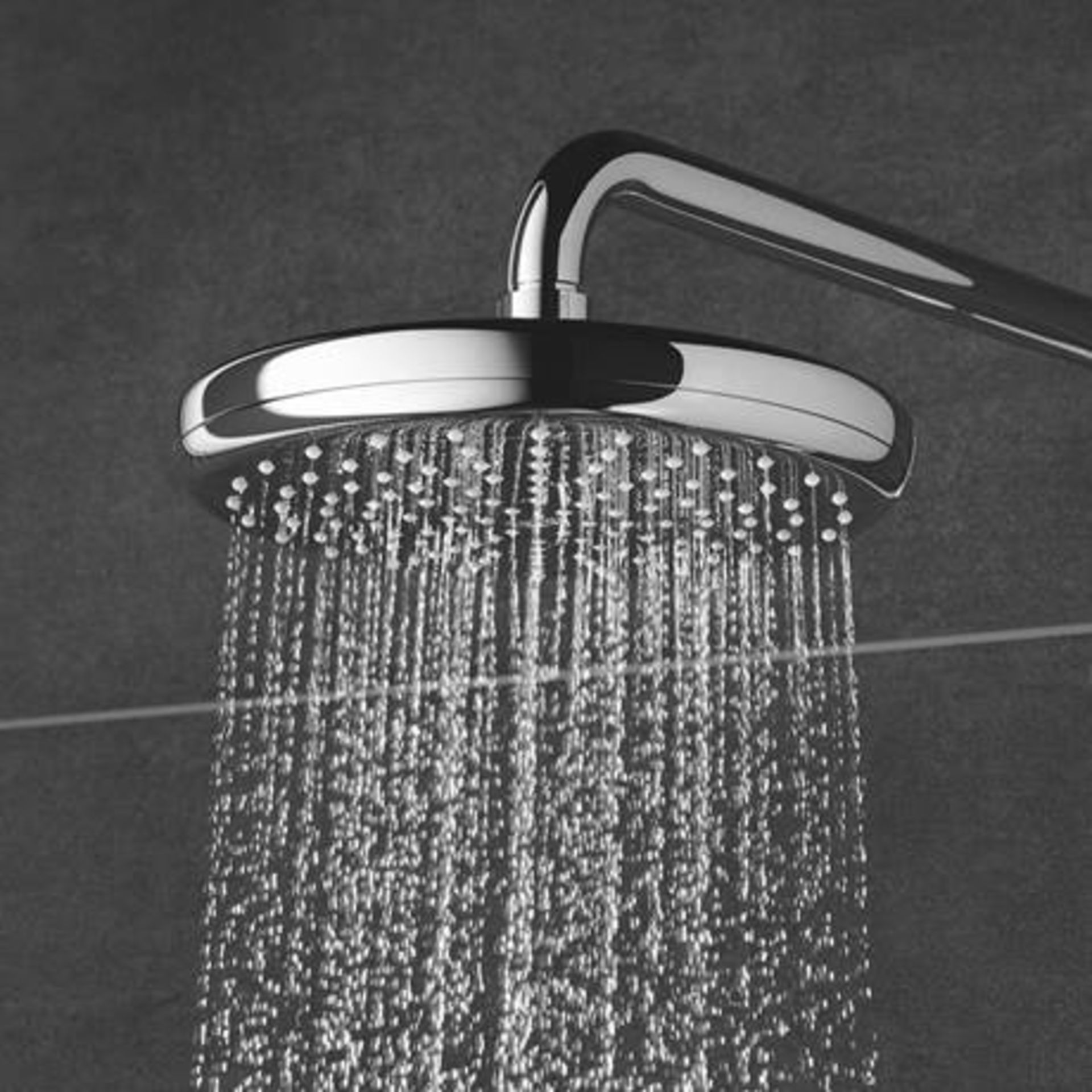 RRP £369. Grohe Tempesta Cosmopolitan 210 Thermostatic Shower System Ð 27922001.. Appears brand New - Image 6 of 7