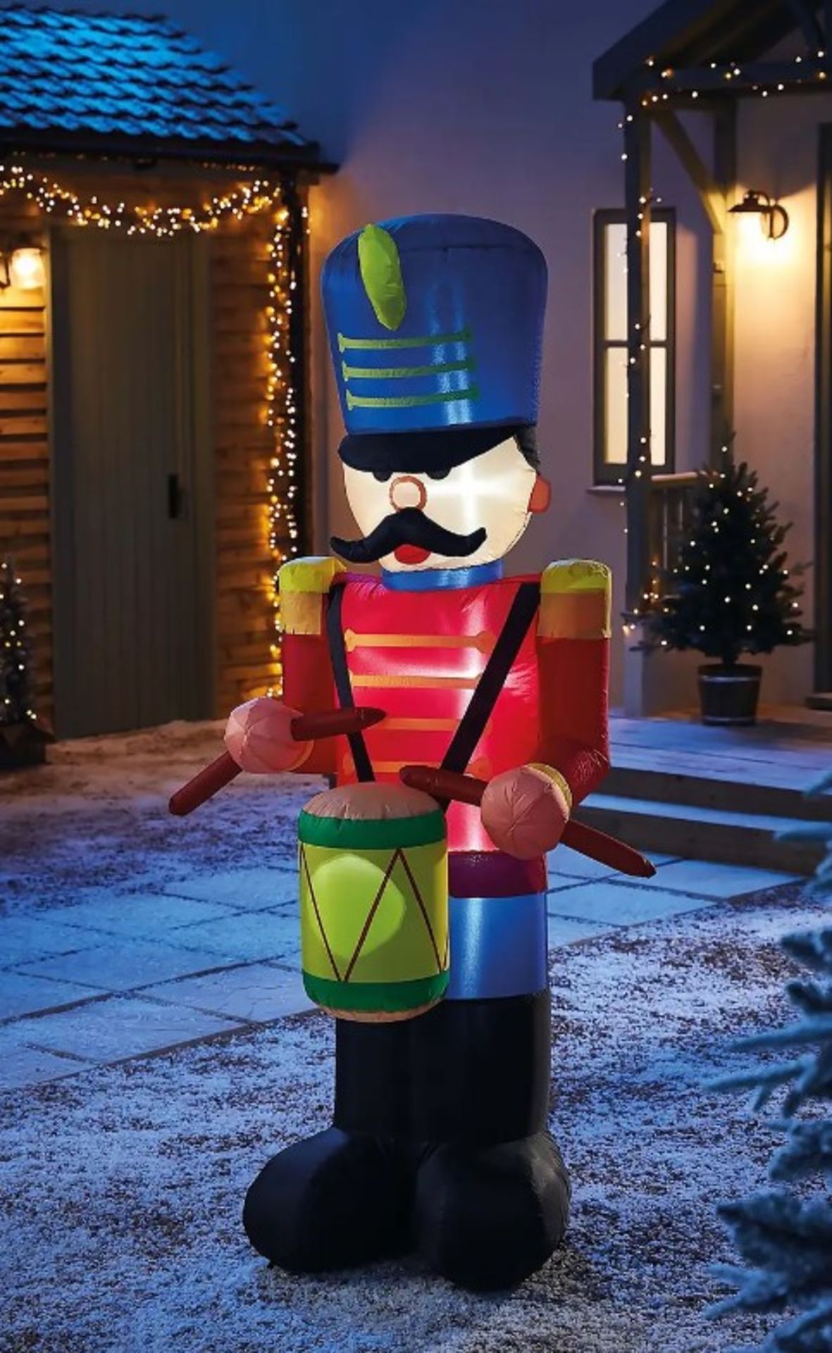 (11C) Lot RRP £205. 5x Inflatable Items. 1x 6ft Nutcracker With Drum RRP £45. 1x 6ft Santa With Tre