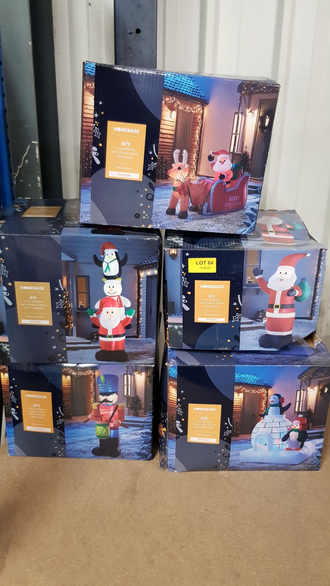 (11C) Lot RRP £280. 5x Inflatable Christmas Items. 1x 9ft Santa With Friends RRP £70. 1x 6ft Santa - Image 6 of 6