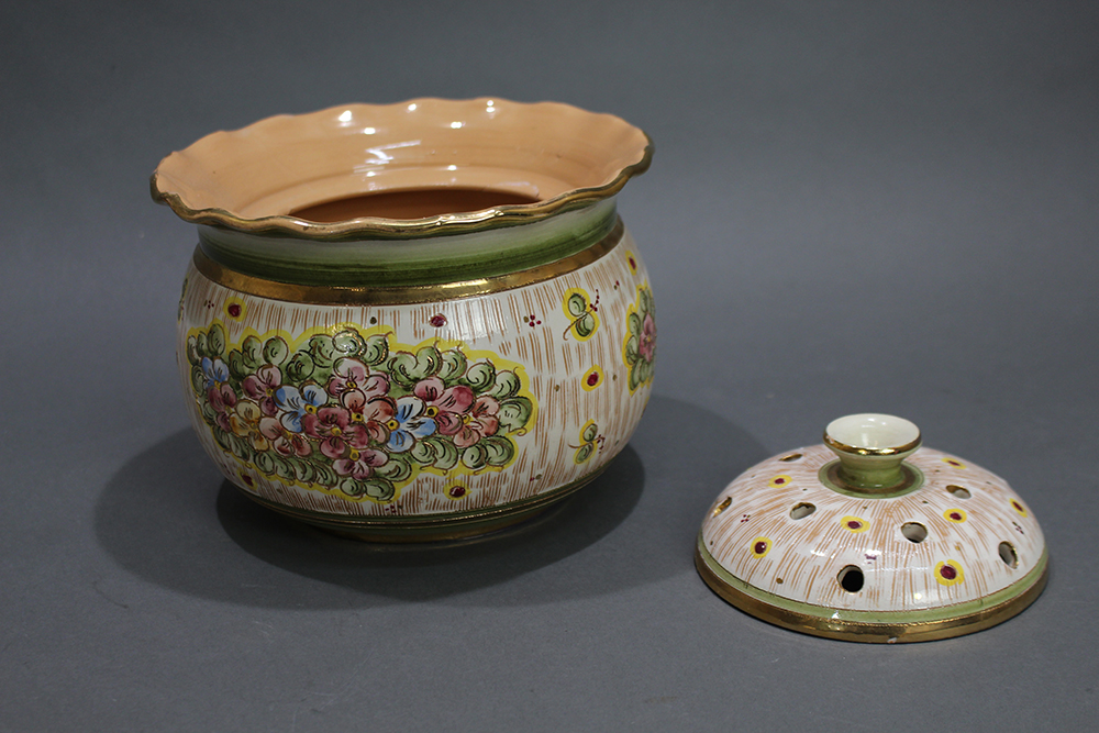 Continental Decorative Ceramic Pot Pourri - Image 2 of 4