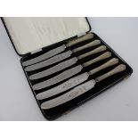 Cased Set of 6 Dessert Knives Sheffield 1931